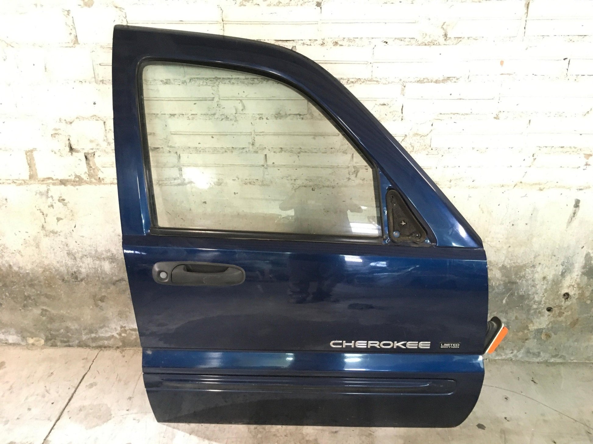 Puerta del dcha Jeep Cherokee III 55176890AH - 55176890AH