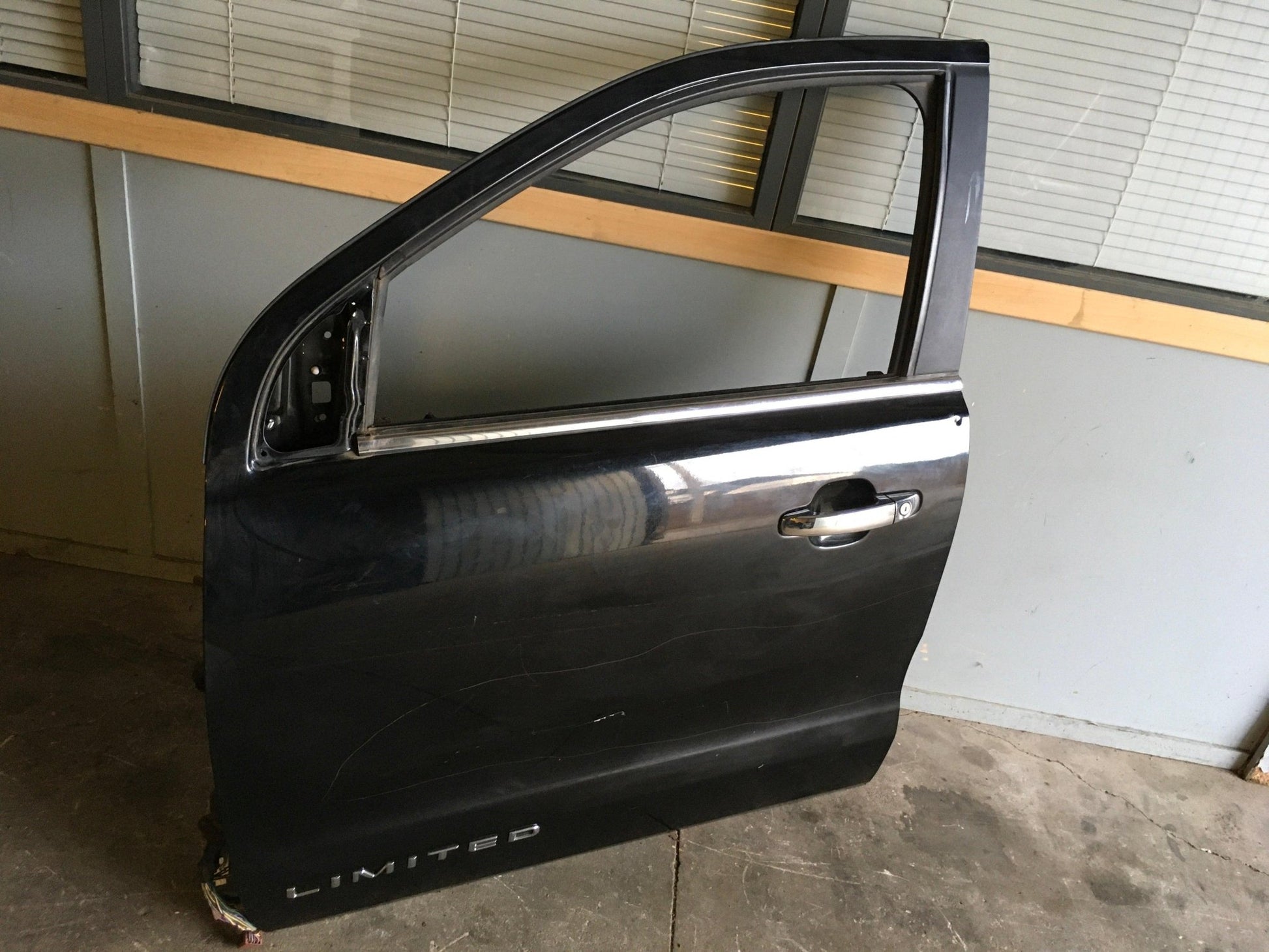 Puerta del izq Ford Ranger III TKE - DB392120125AC