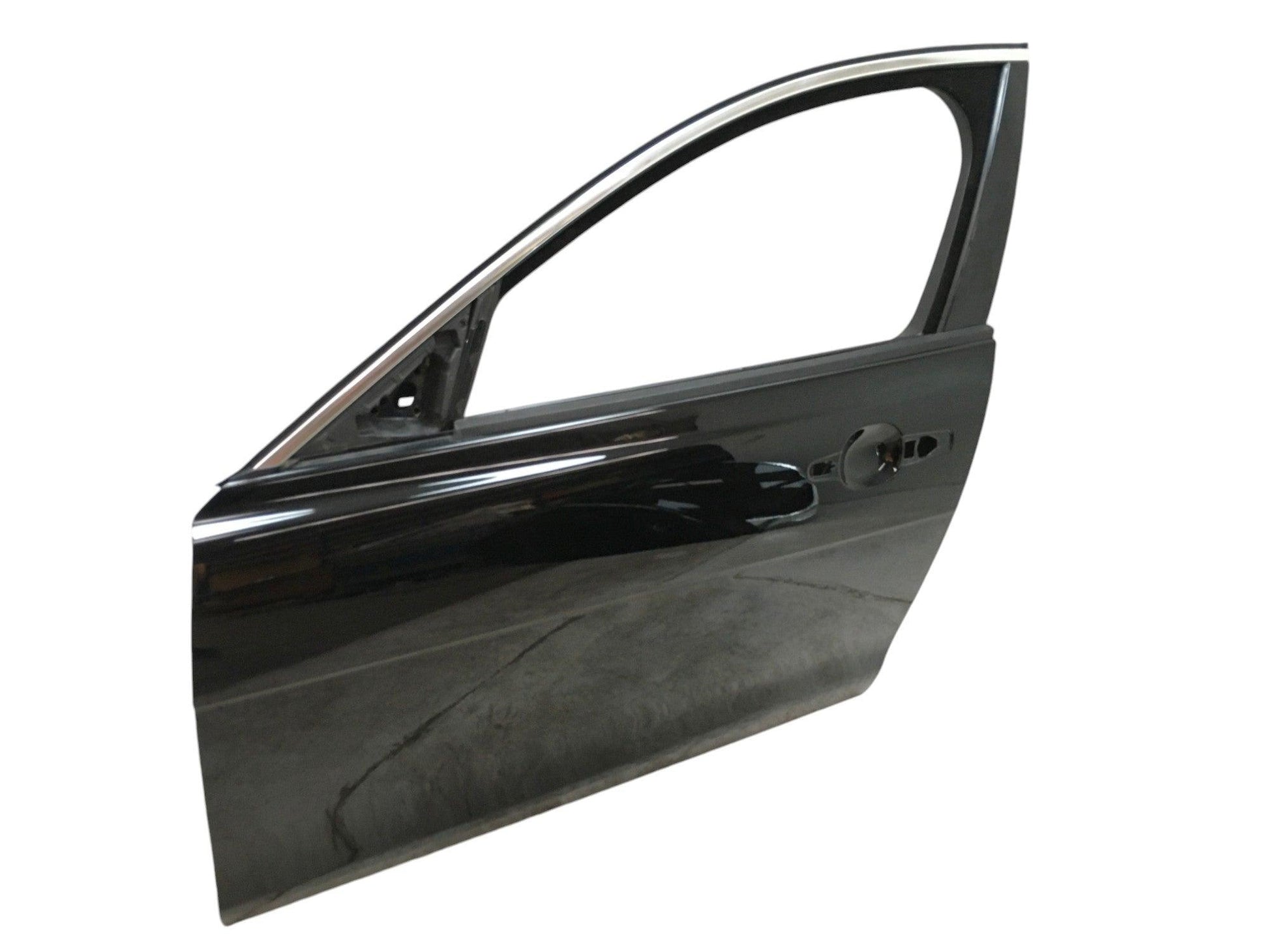 Puerta del izq Jaguar XE - T4N2633