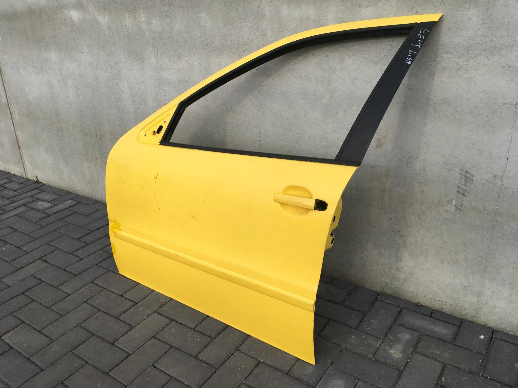 Puerta del izq Seat Leon 1M1 - 1M0831055M