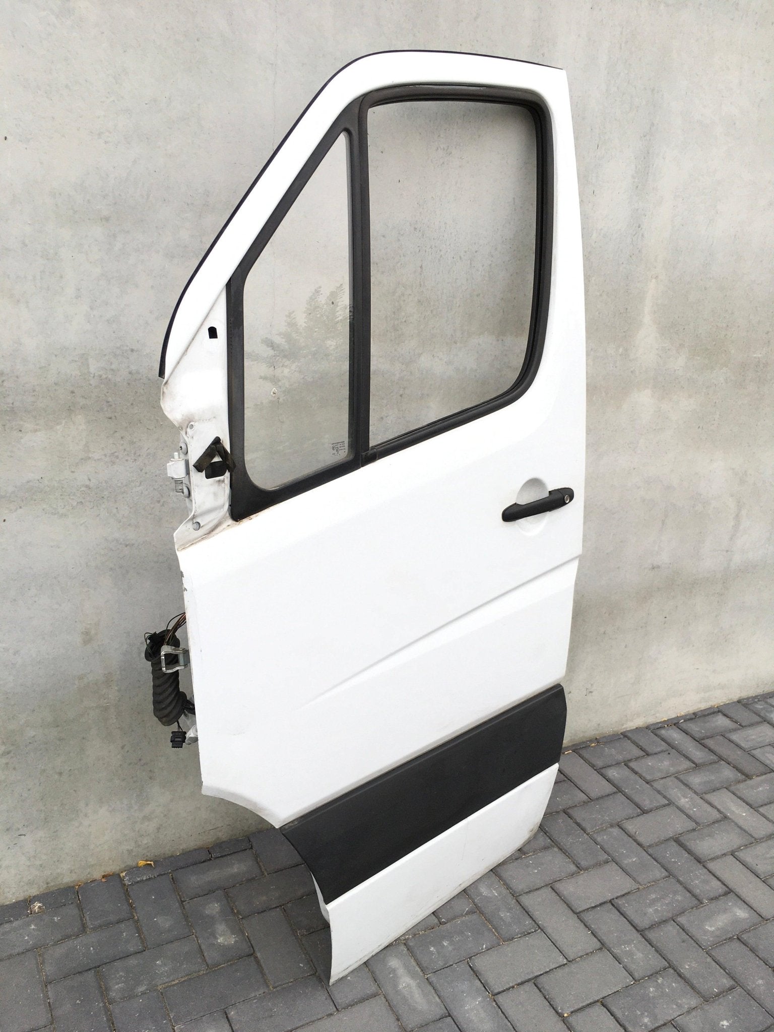 Puerta delantera izq Mercedes W906 - A9067200005