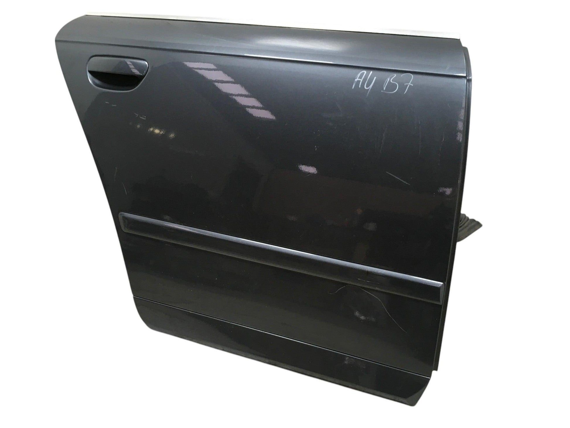 Puerta tra dcha Audi A4 B7 Avant - 8E0833052J