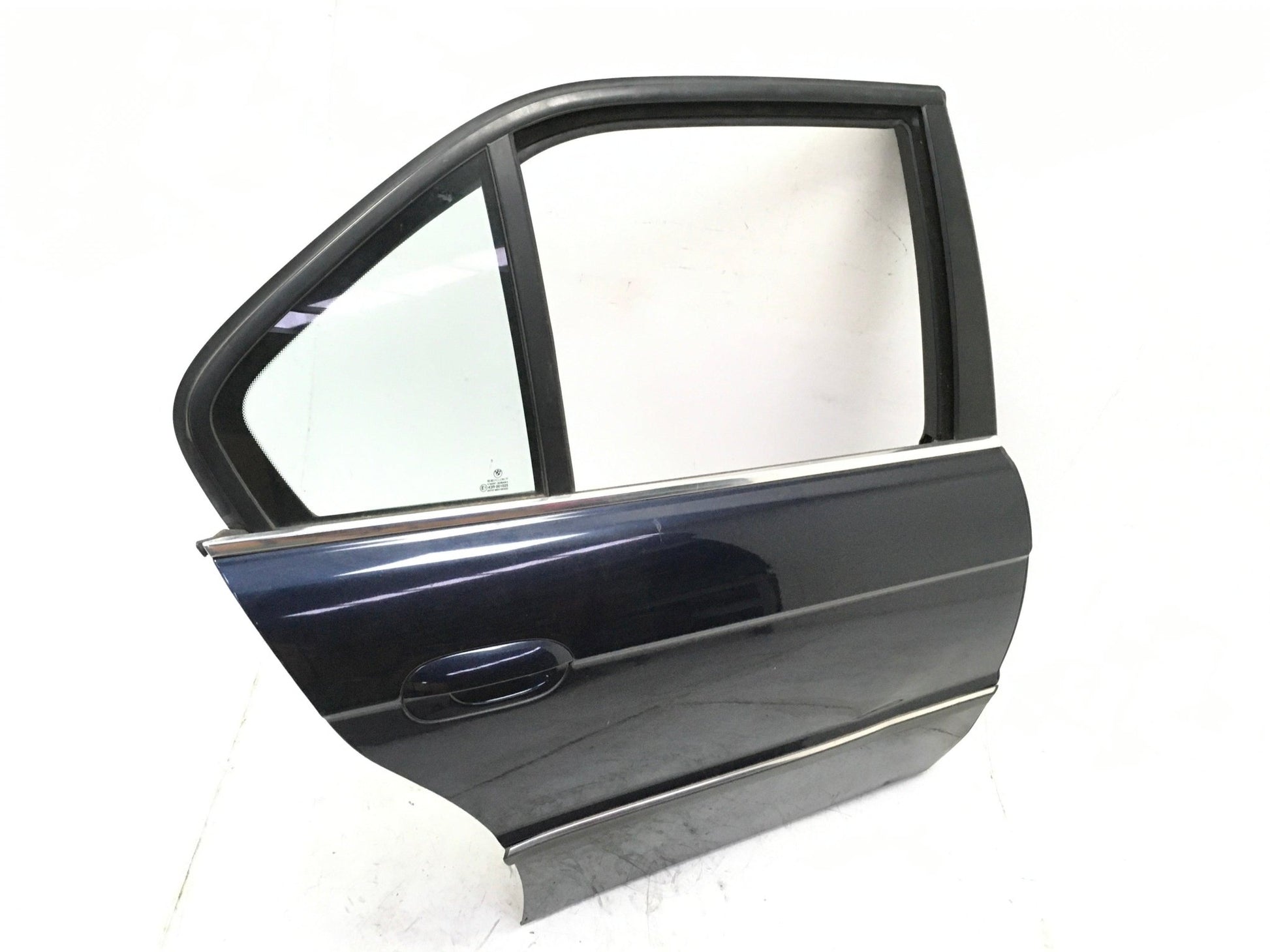 Puerta tra dcha BMW 7 E38 - 41528223886