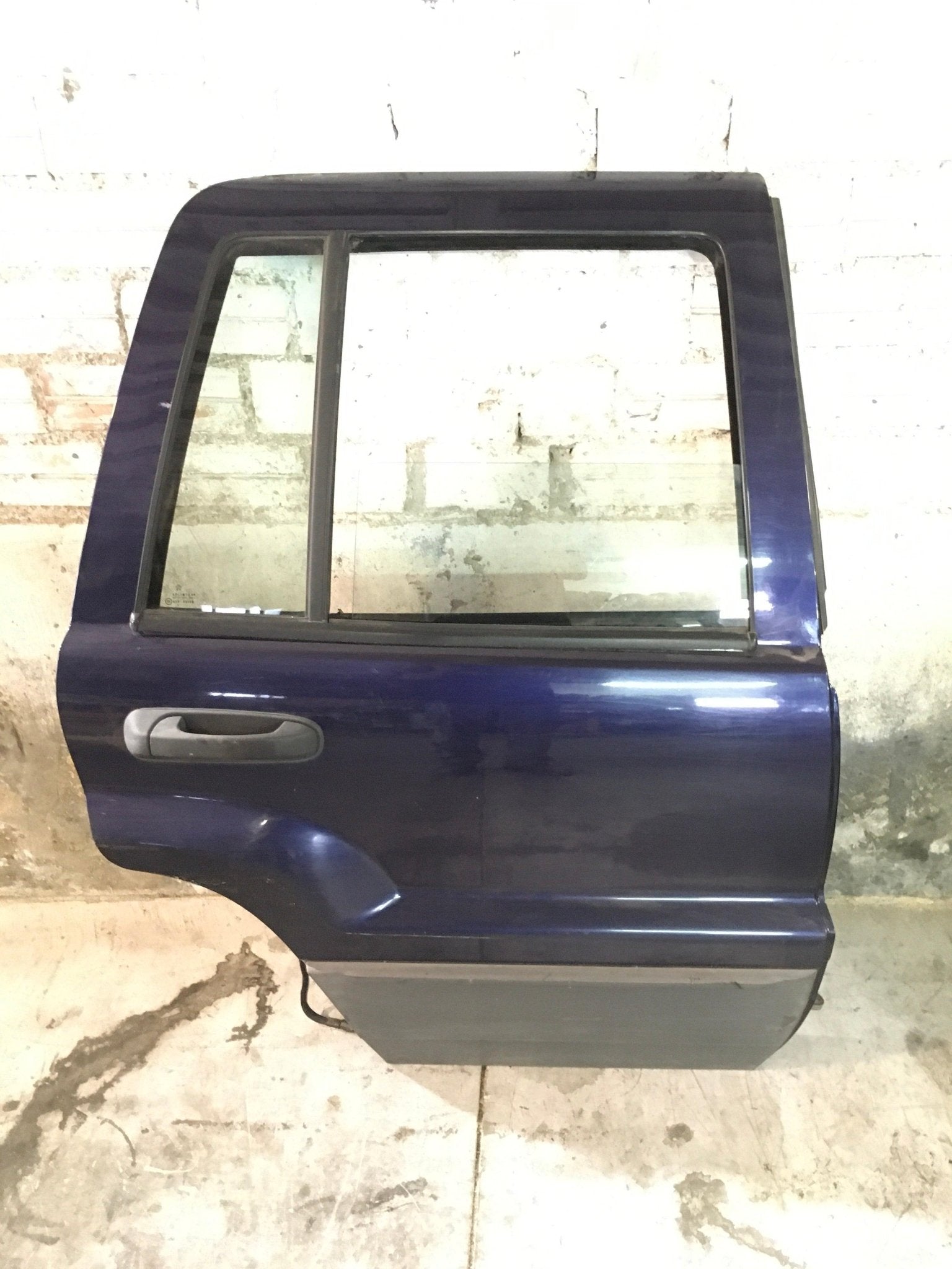 Puerta tra dcha Jeep Grand Cherokee II - 55136700AG