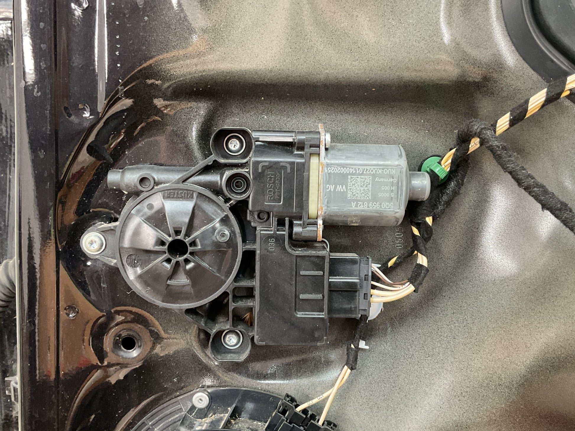 Puerta tra dcha VW Golf 7 2012 - 2021 - 5G4833056AD _