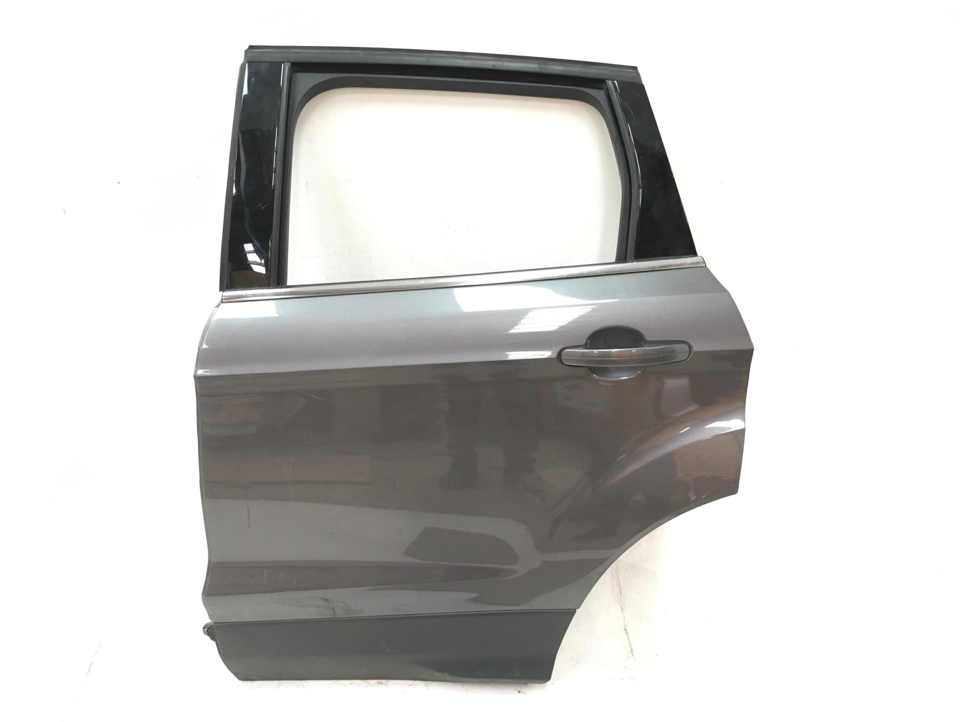 Puerta tra izq Ford Kuga II P8V41S24631AA - P8V41S24631AA