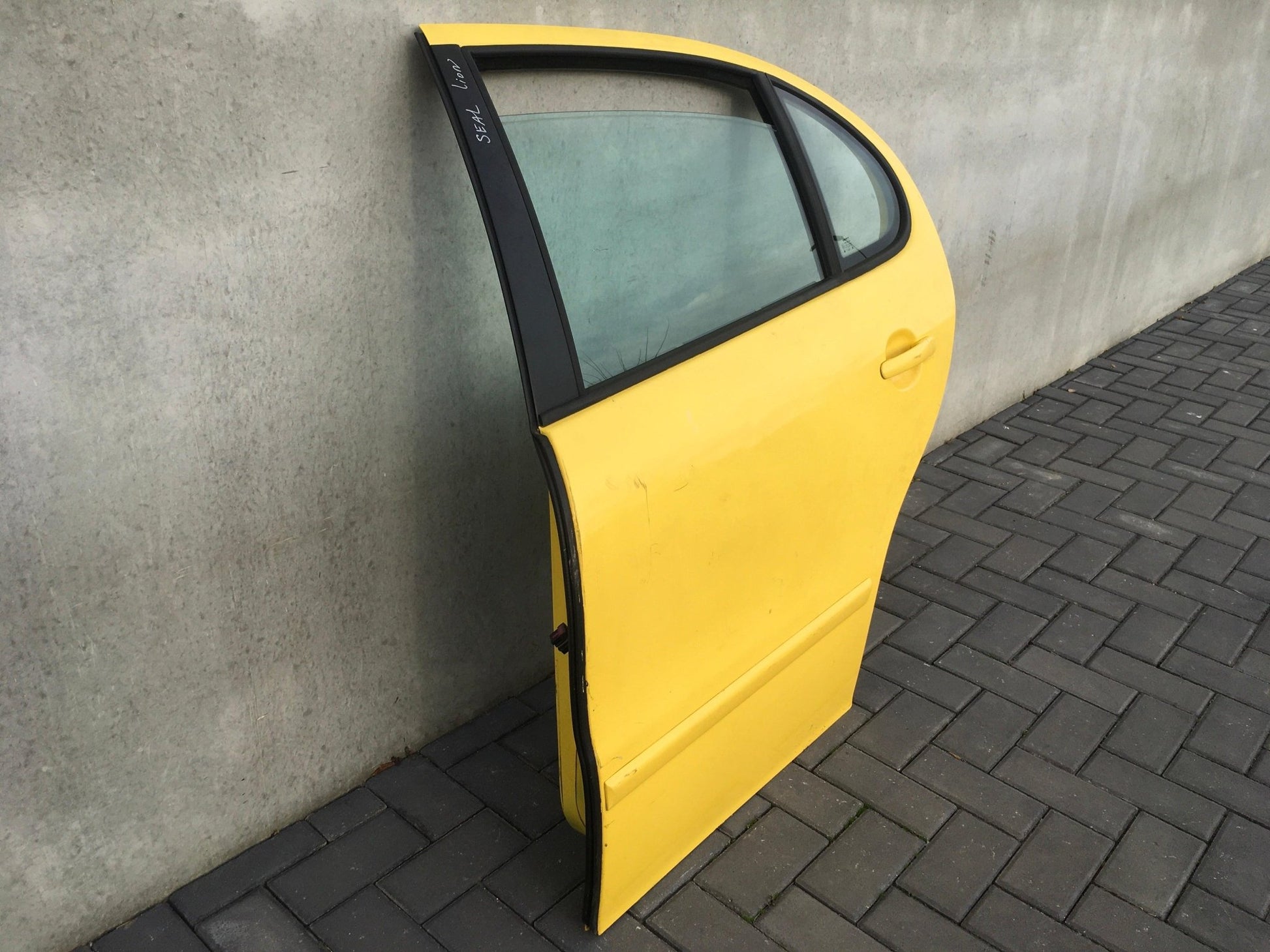 Puerta tra izq Seat Leon 1M1 - 1M0833055L