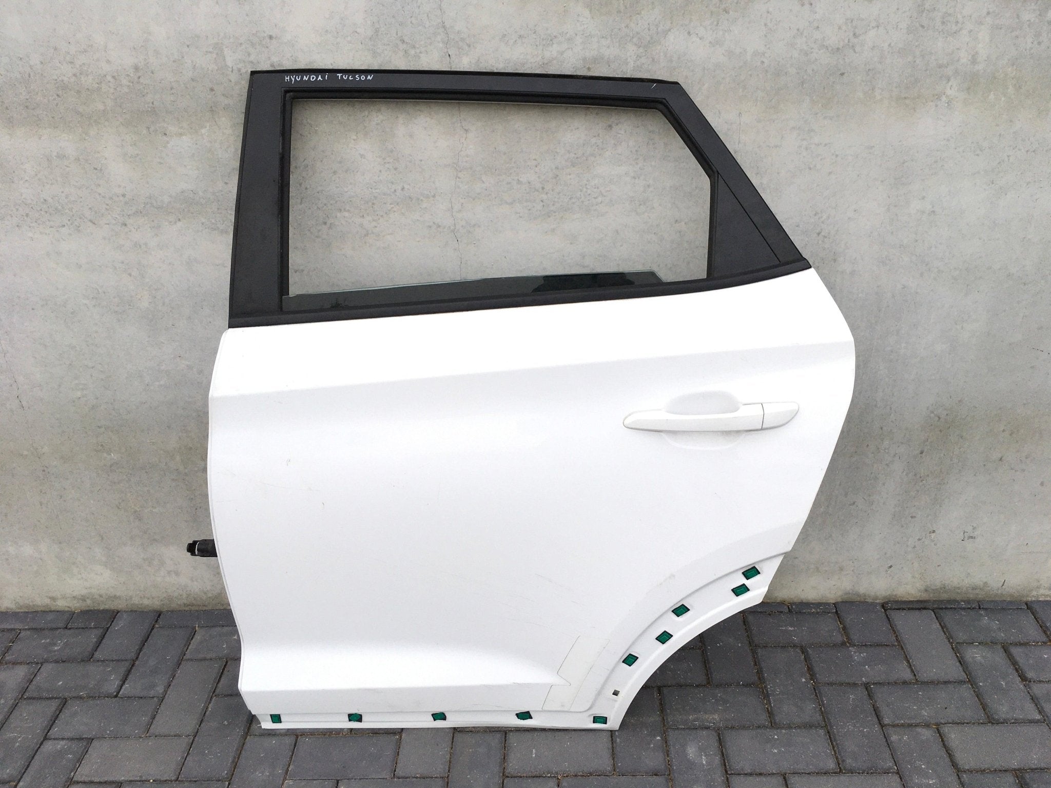 Puerta tras izq Hyundai Tucson 3 - 77003D7000
