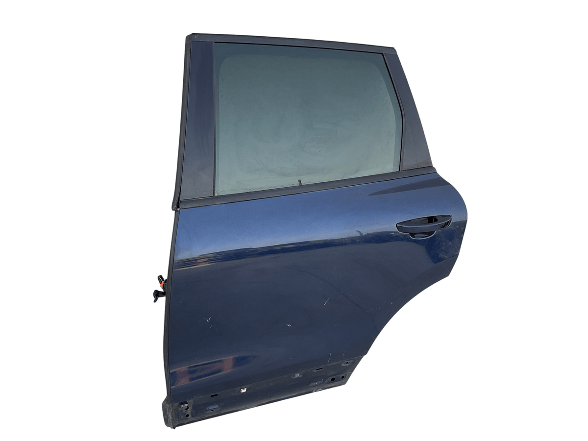 Puerta tras izq VW Touareg II 2011-2017 7P0833055