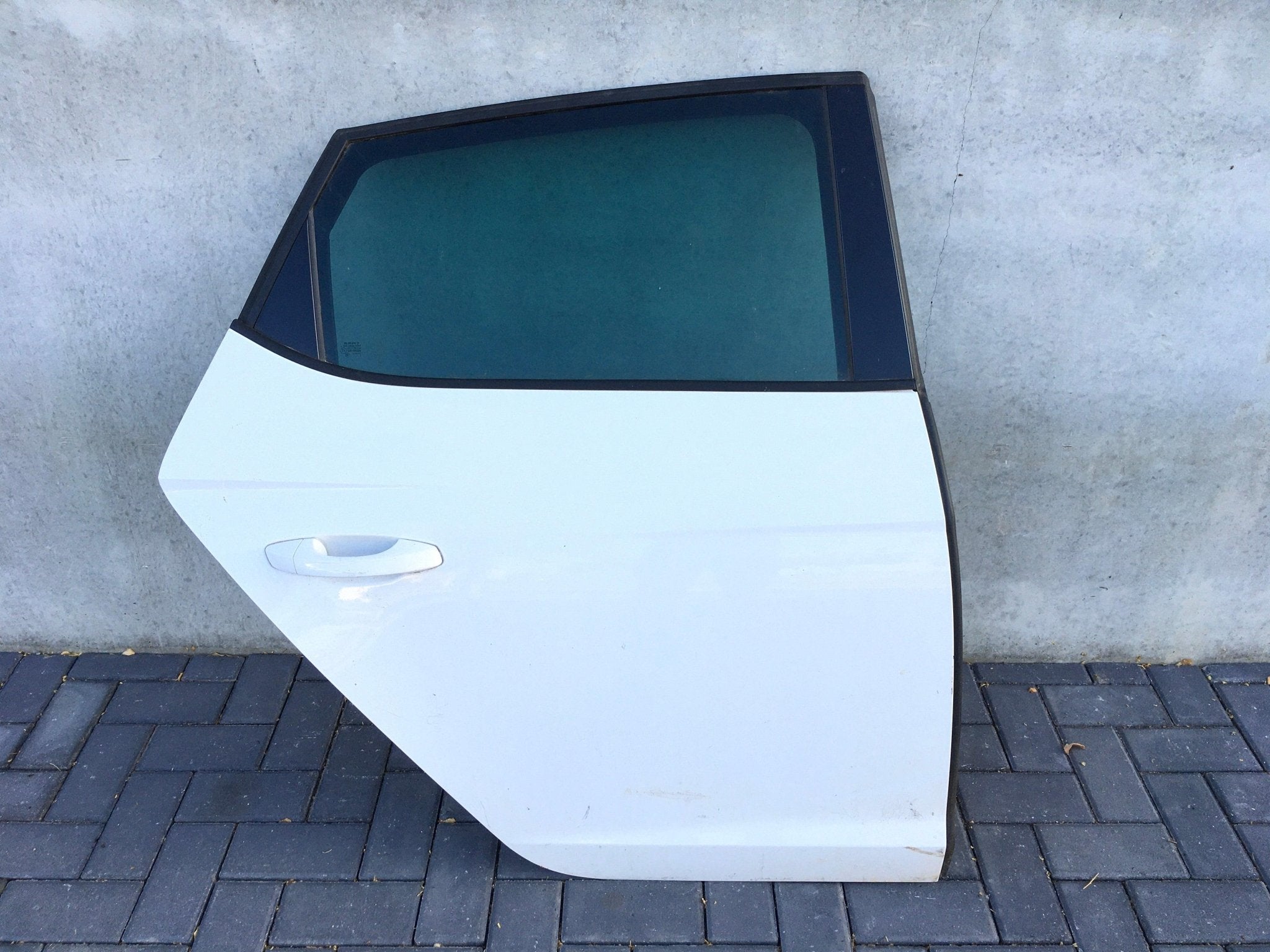 Puerta trasera dch Seat Leon III - Puerta trasera derecha leon 3