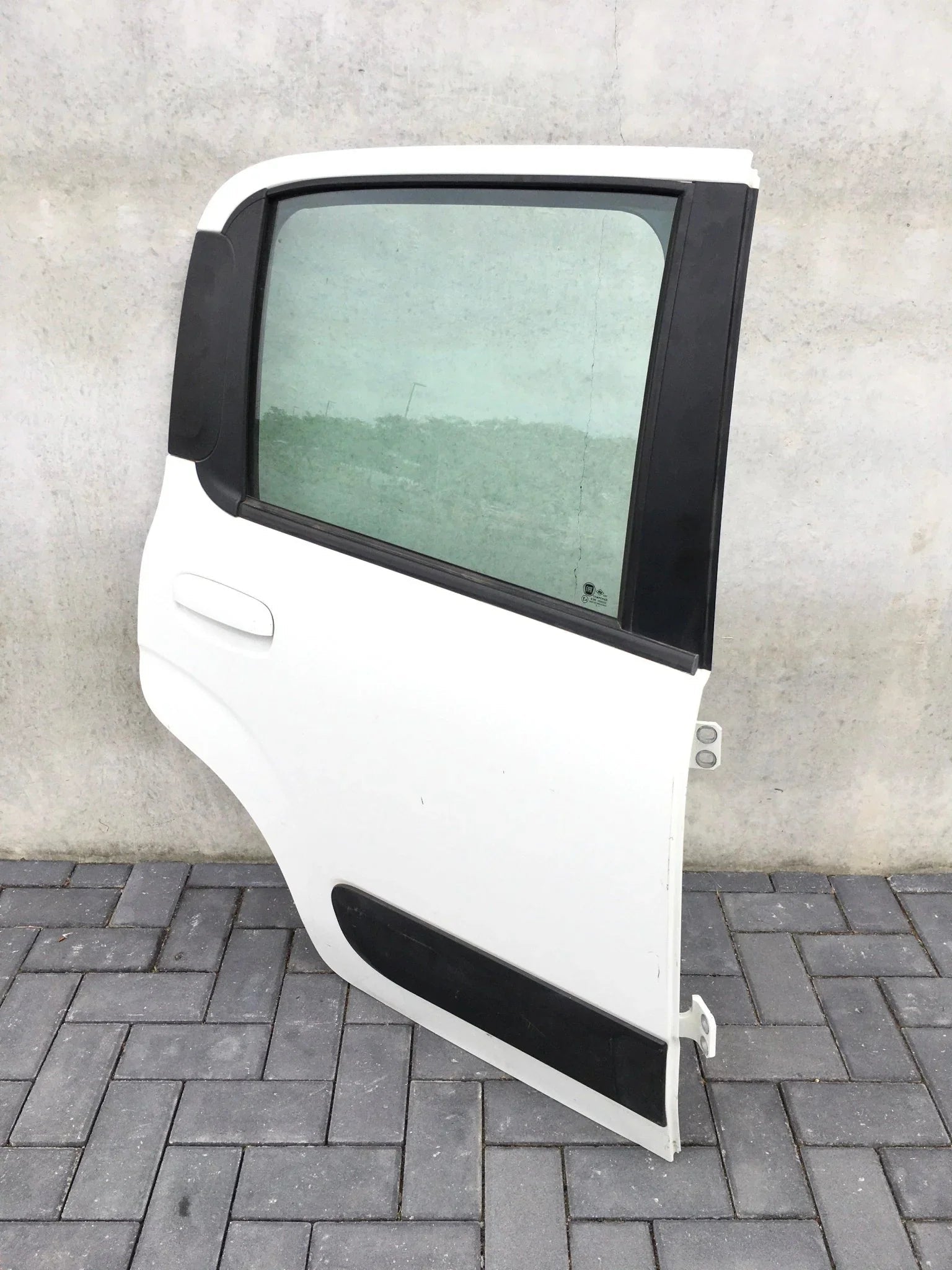 Puerta trasera dcha Fiat panda 3