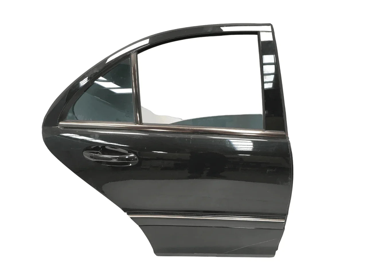 Puerta trasera dcha Mercedes W203