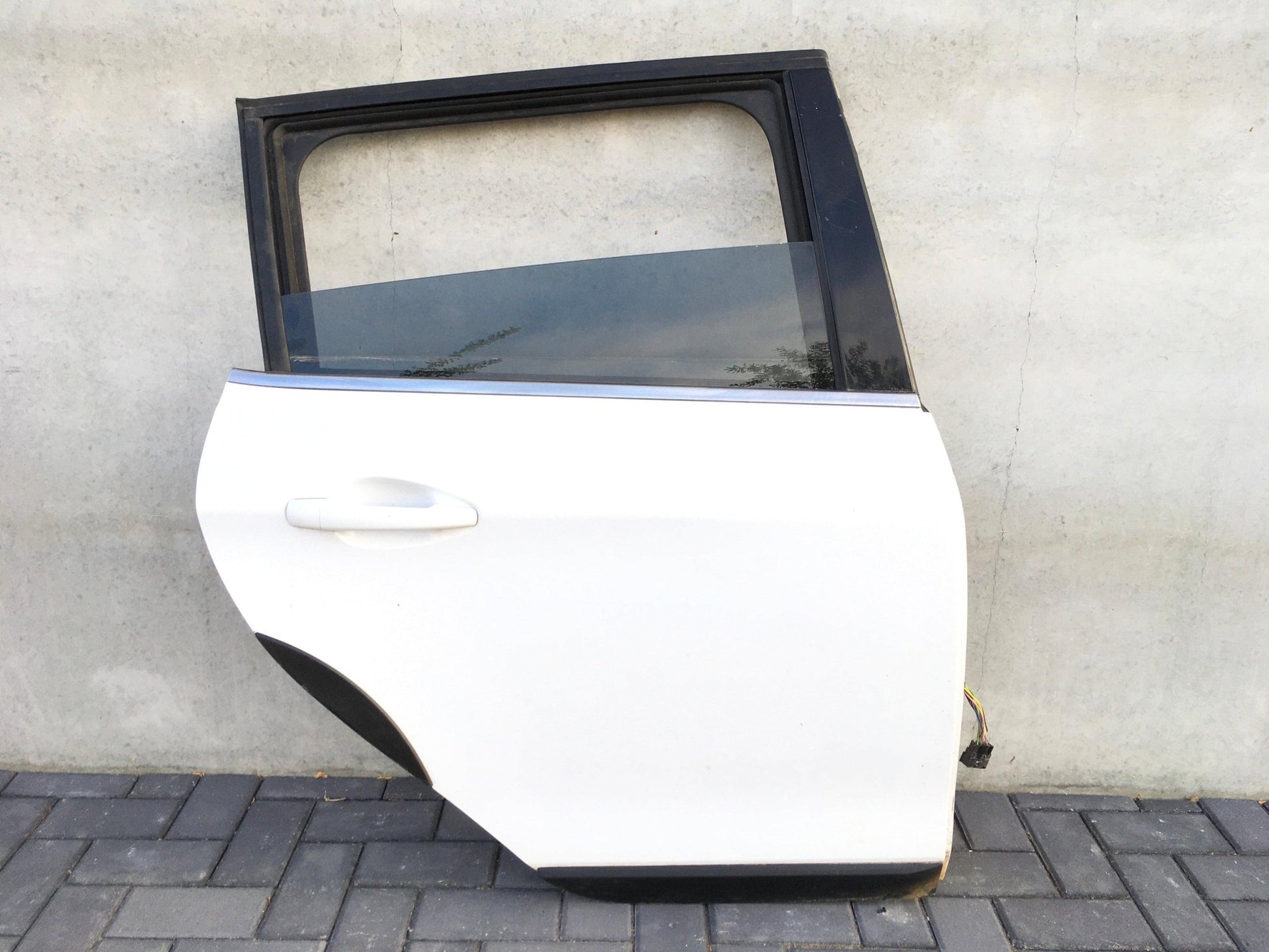 Puerta trasera derecha Peugeot 2008 I - 9802969680