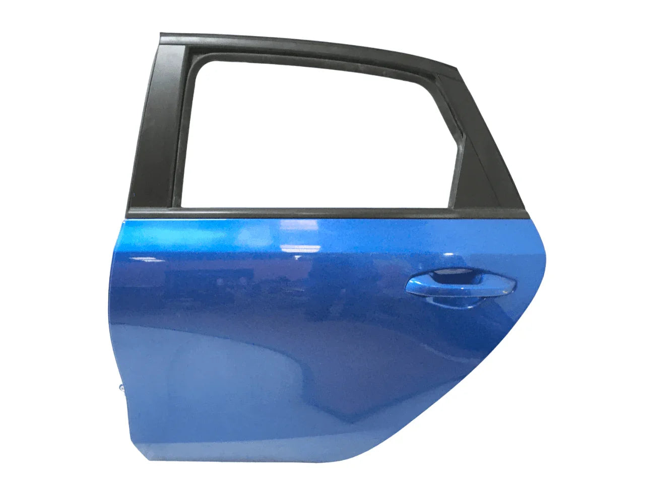 Puerta trasera izq Kia Ceed III