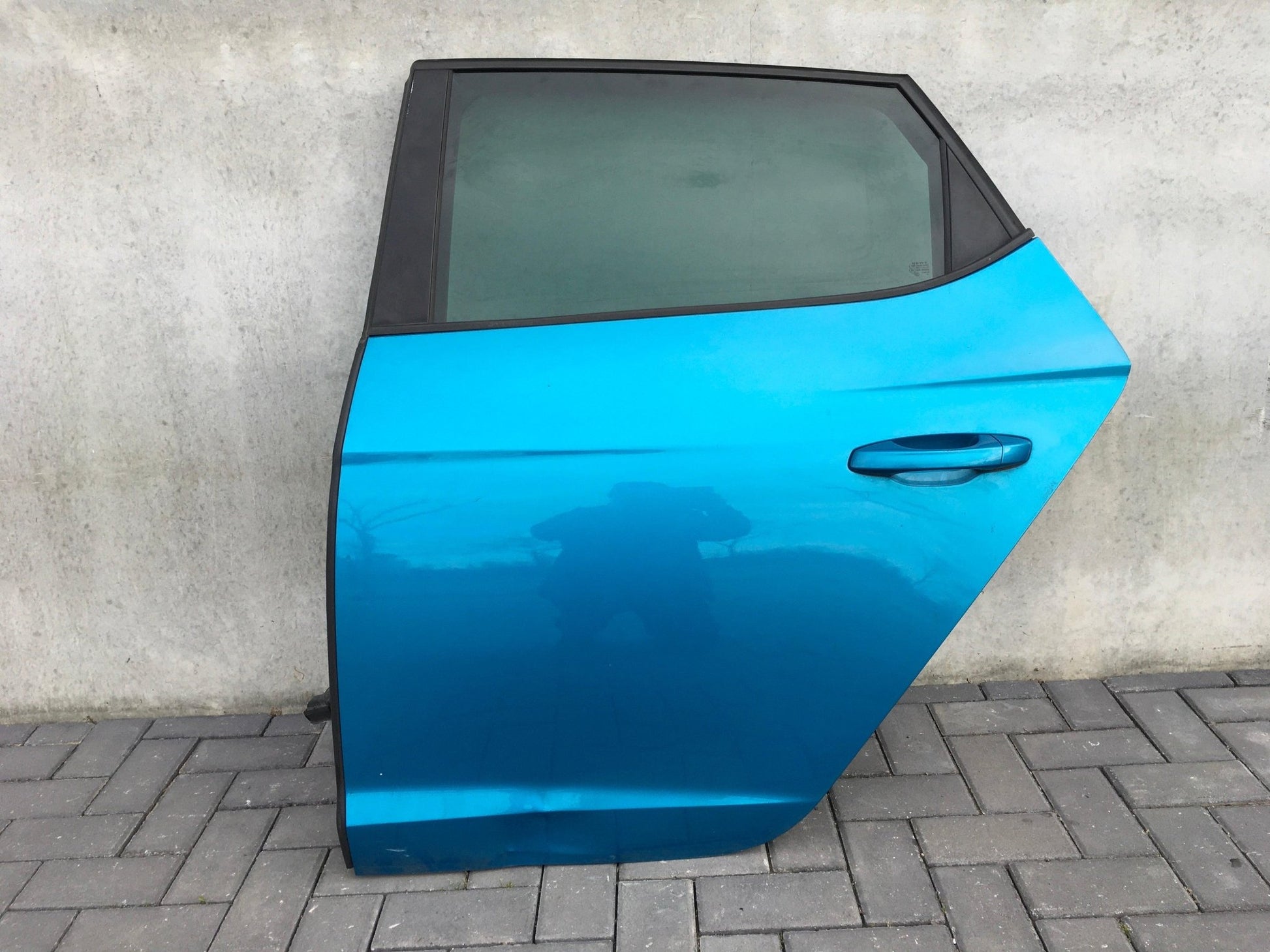 Puerta trasera izq Seat Leon III - 5F4833055 _