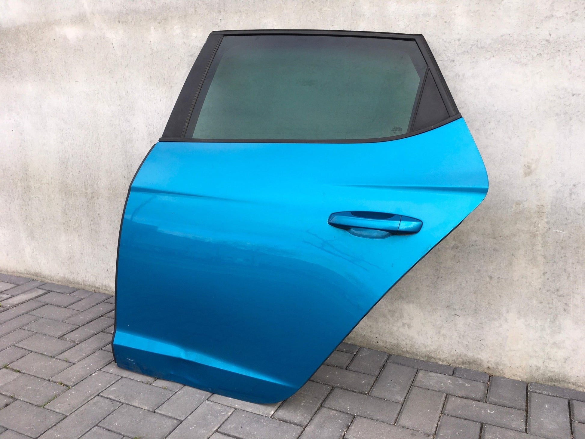 Puerta trasera izq Seat Leon III - 5F4833055 _