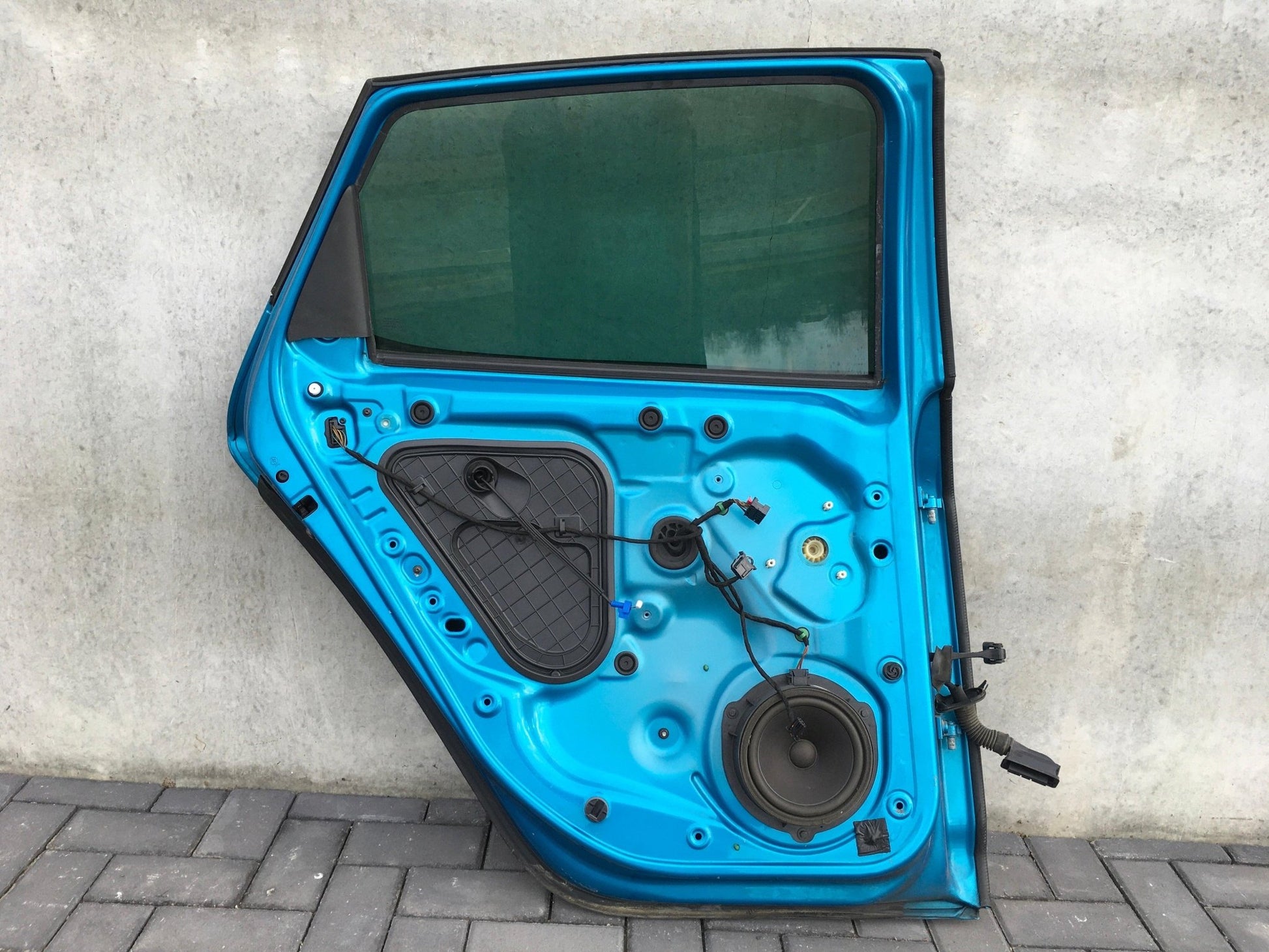 Puerta trasera izq Seat Leon III - 5F4833055 _