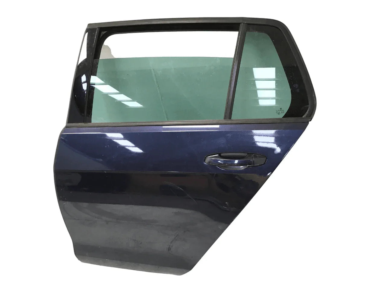 Puerta trasera izqu VW golf VII