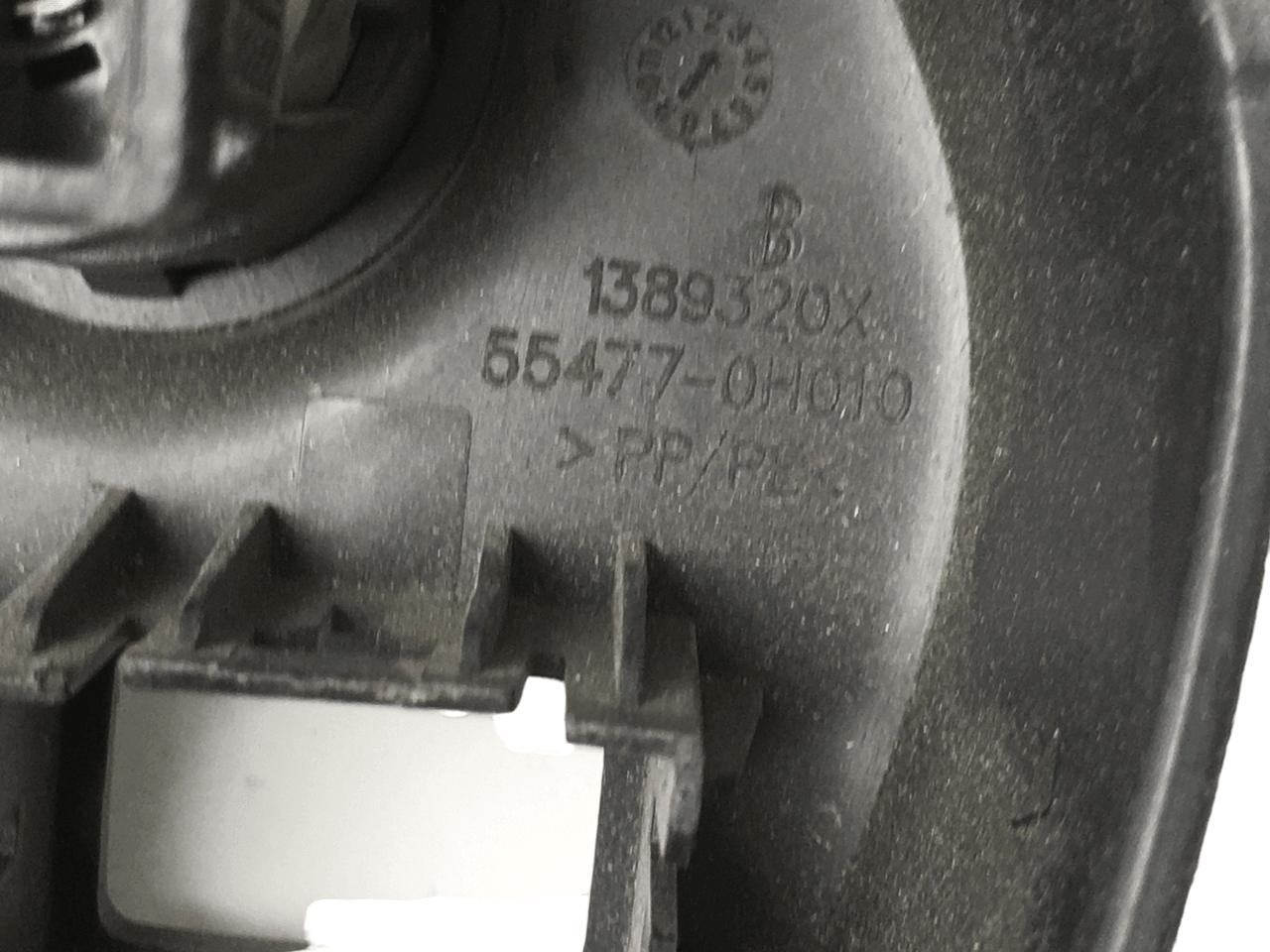 Puerto auxilar PSA 554770H010 - 554770H010