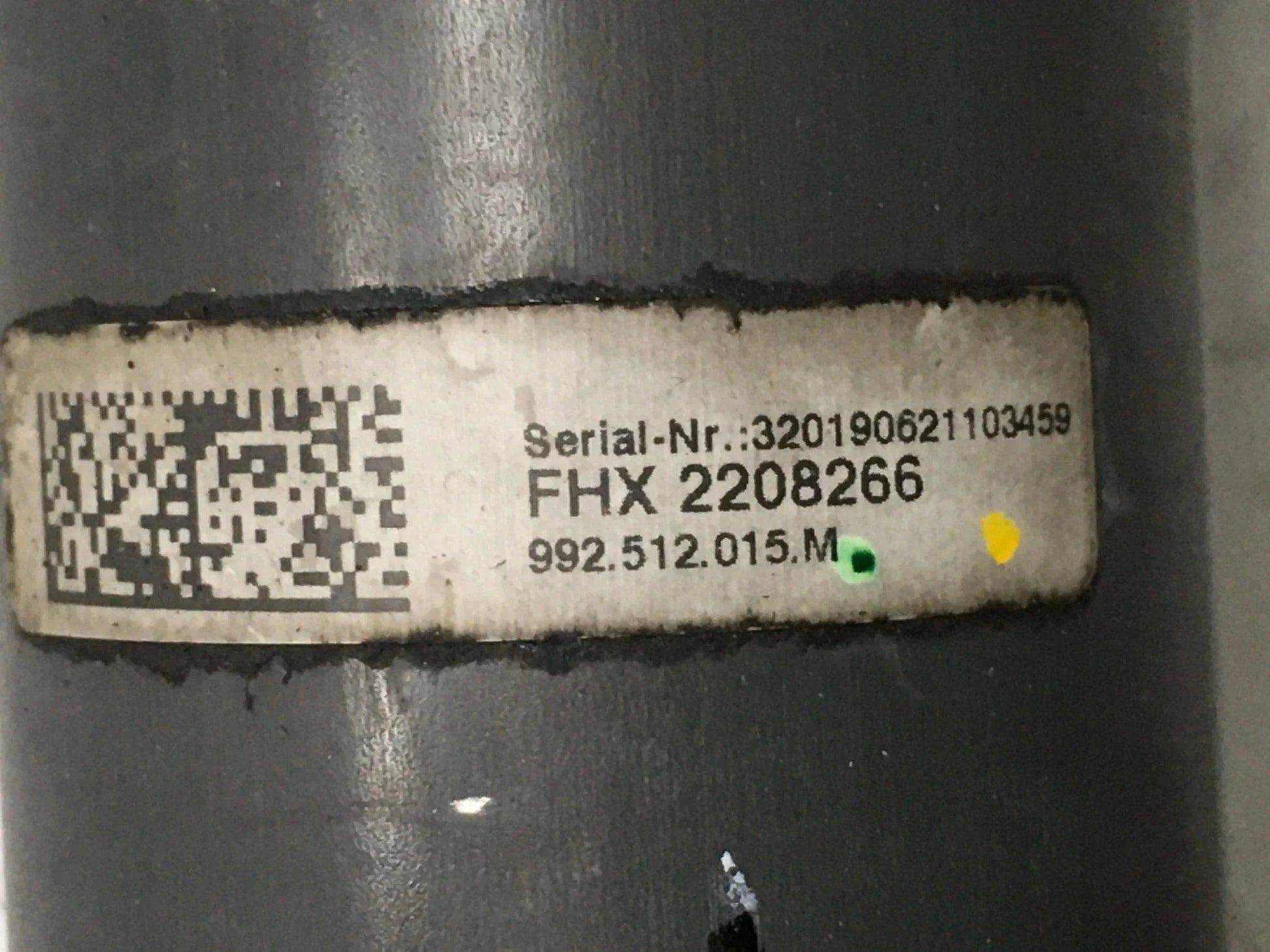 Puntal trasero Porsche 911 992512015M