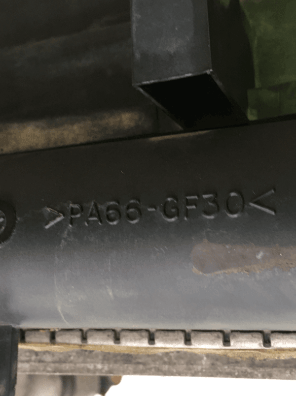 Radiador A/C Nissan Frontier II - 92100EB01A