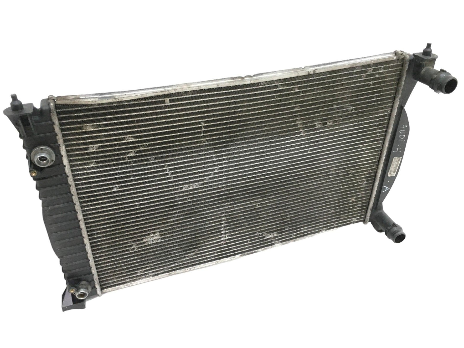 Radiador Agua Audi A4 8E 2.0TDI - 8E0121251L