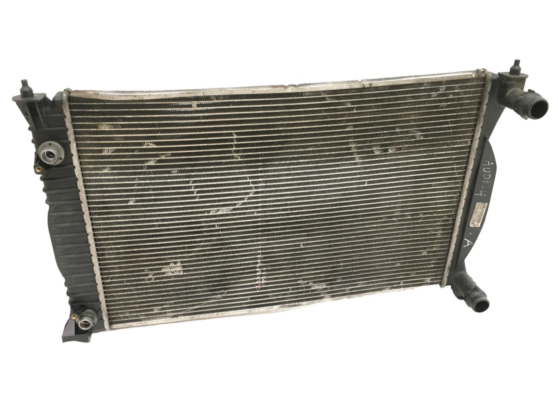 Radiador Agua Audi A4 8E 2.0TDI - 8E0121251L