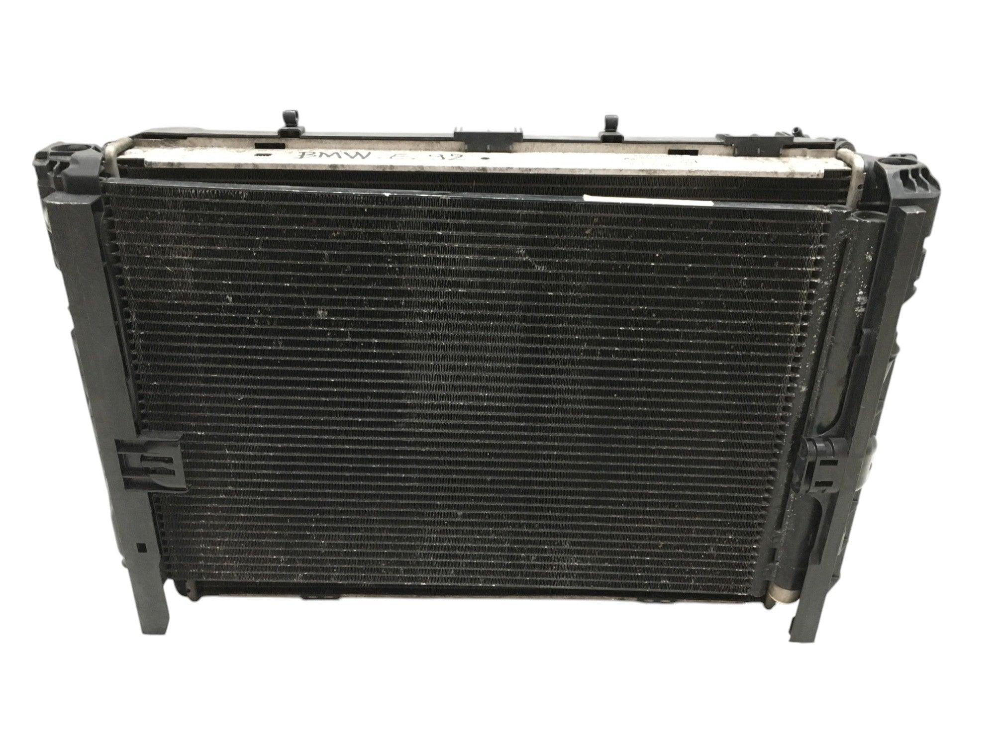 Radiador Condensador A/C BMW E90 E81 - 64539169791