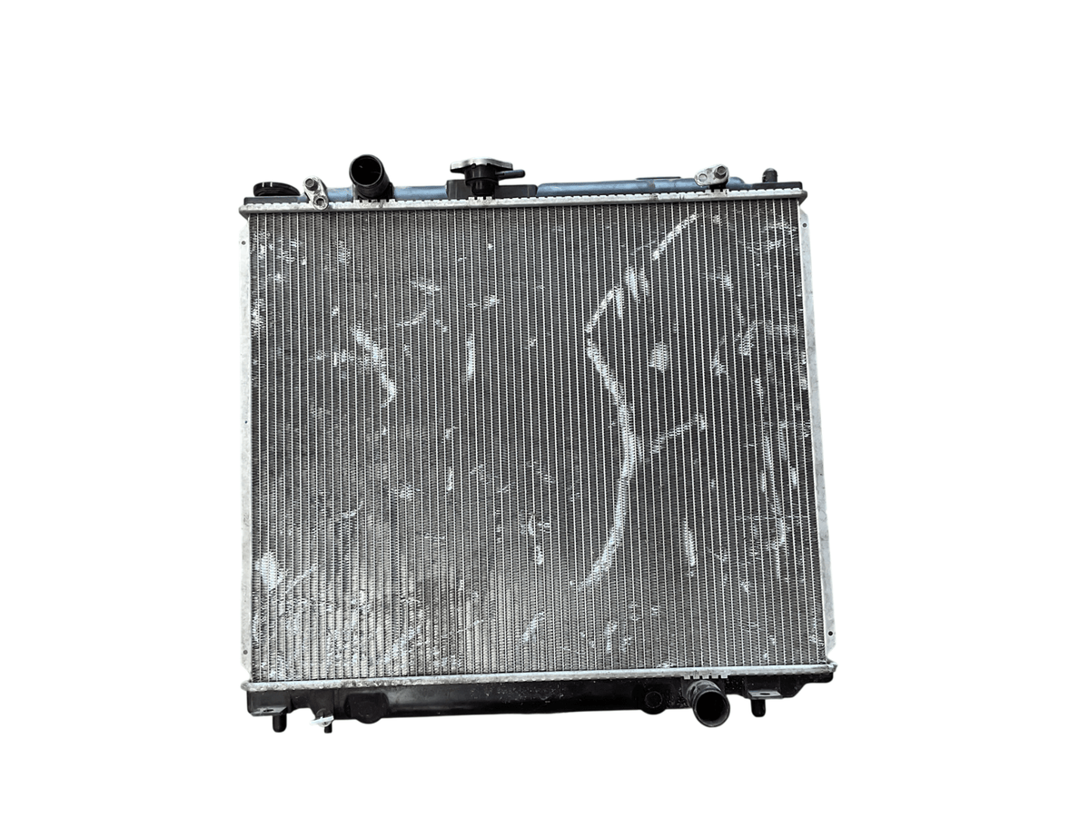 Radiador Mitsubishi Pajero 94-99 2.8 - MB890955