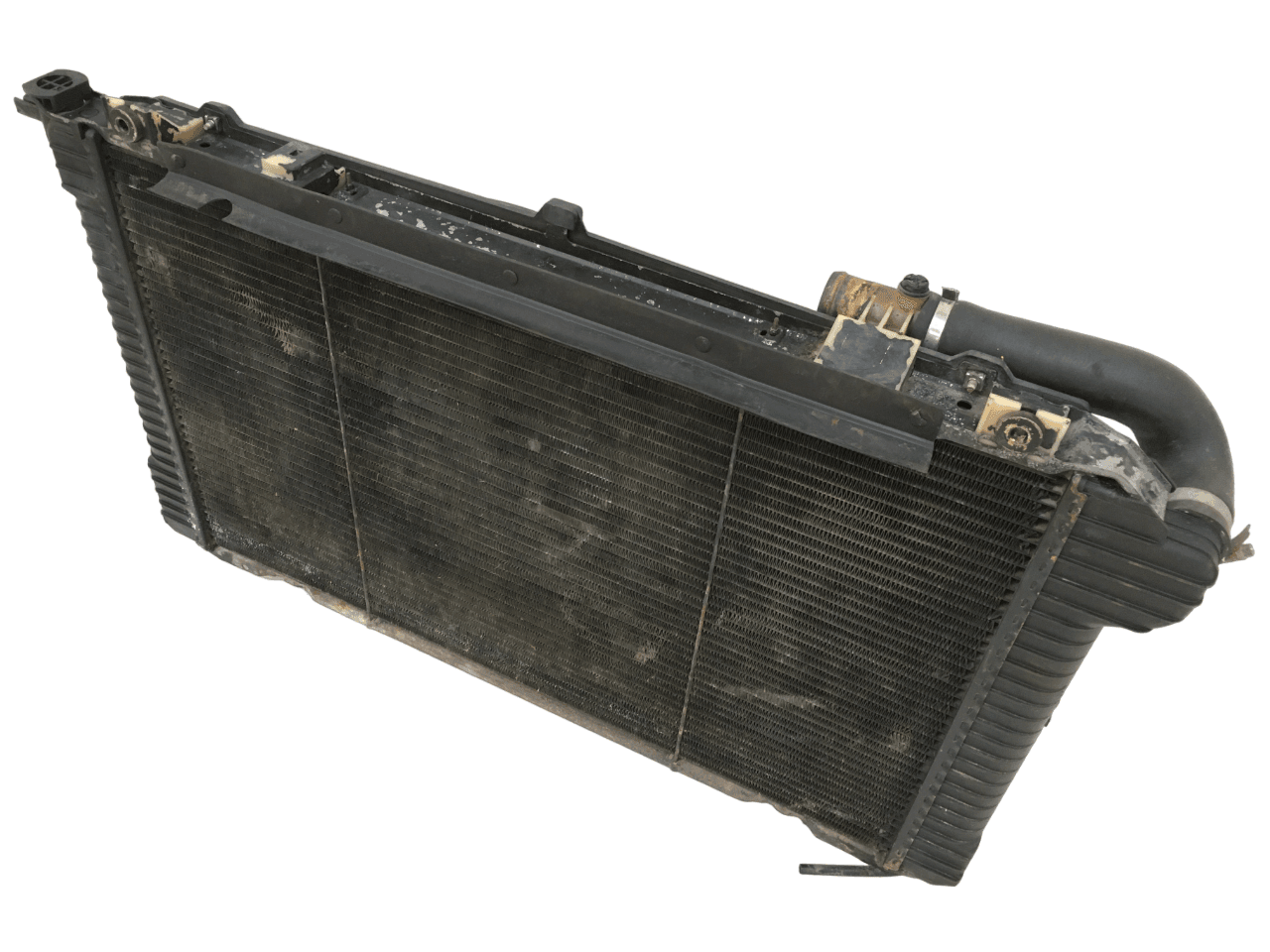 Radiador Nissan Patrol 260 21477G9804 - 21477G9804