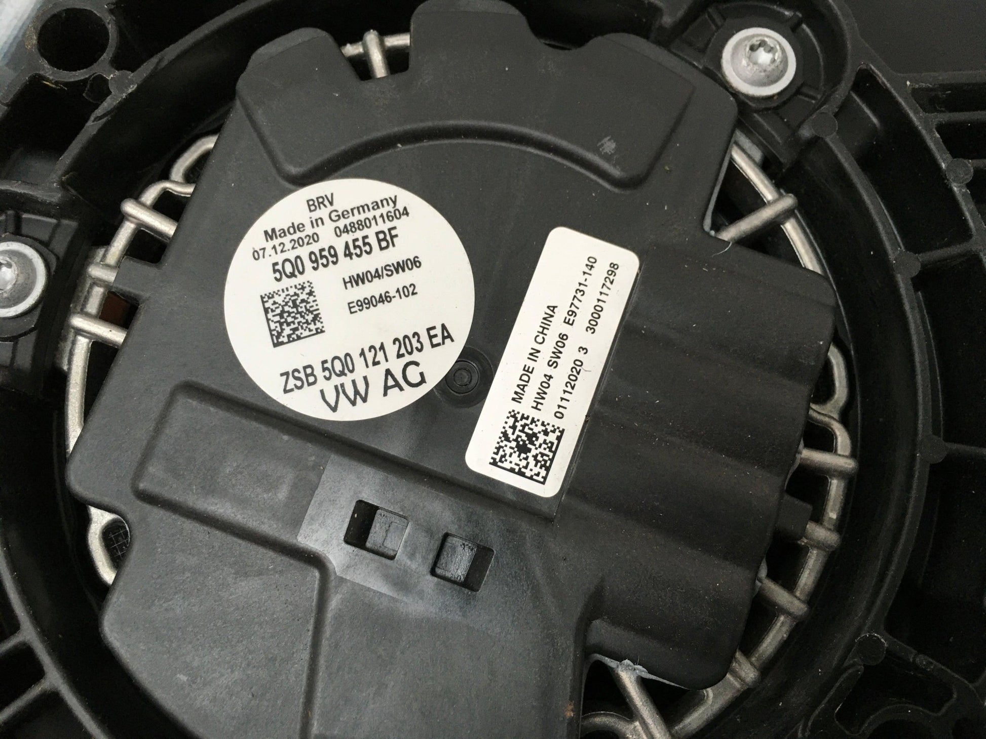 Radiador VW 5Q0121251HS - 5Q0121251HS