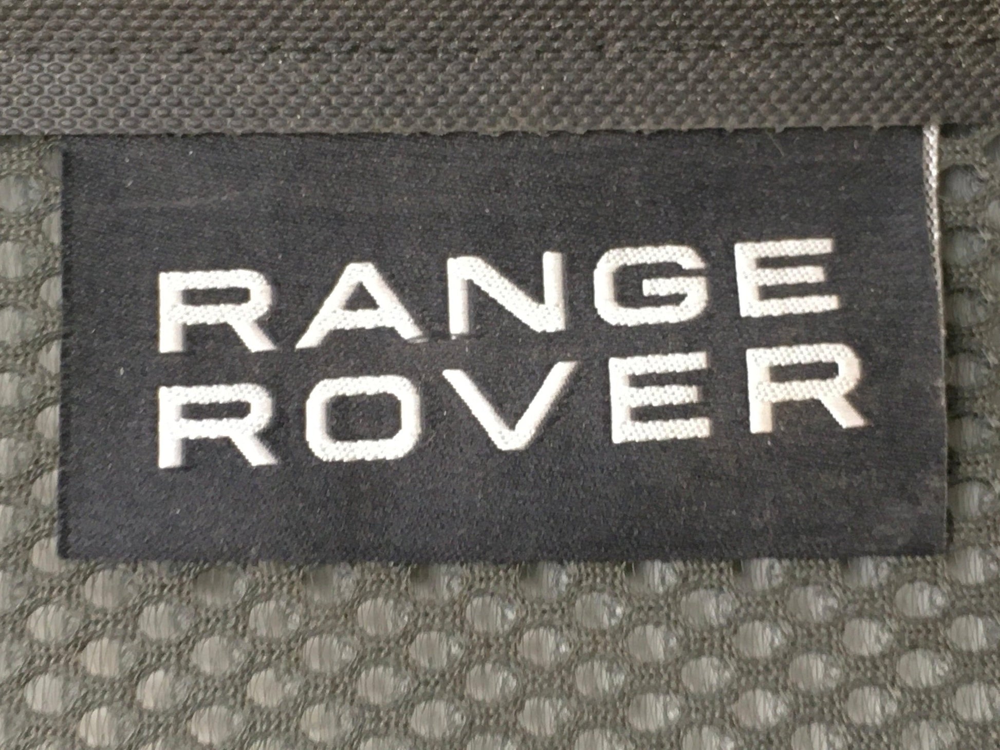 Red carga Range Rover Evoque I - VPLVS0172