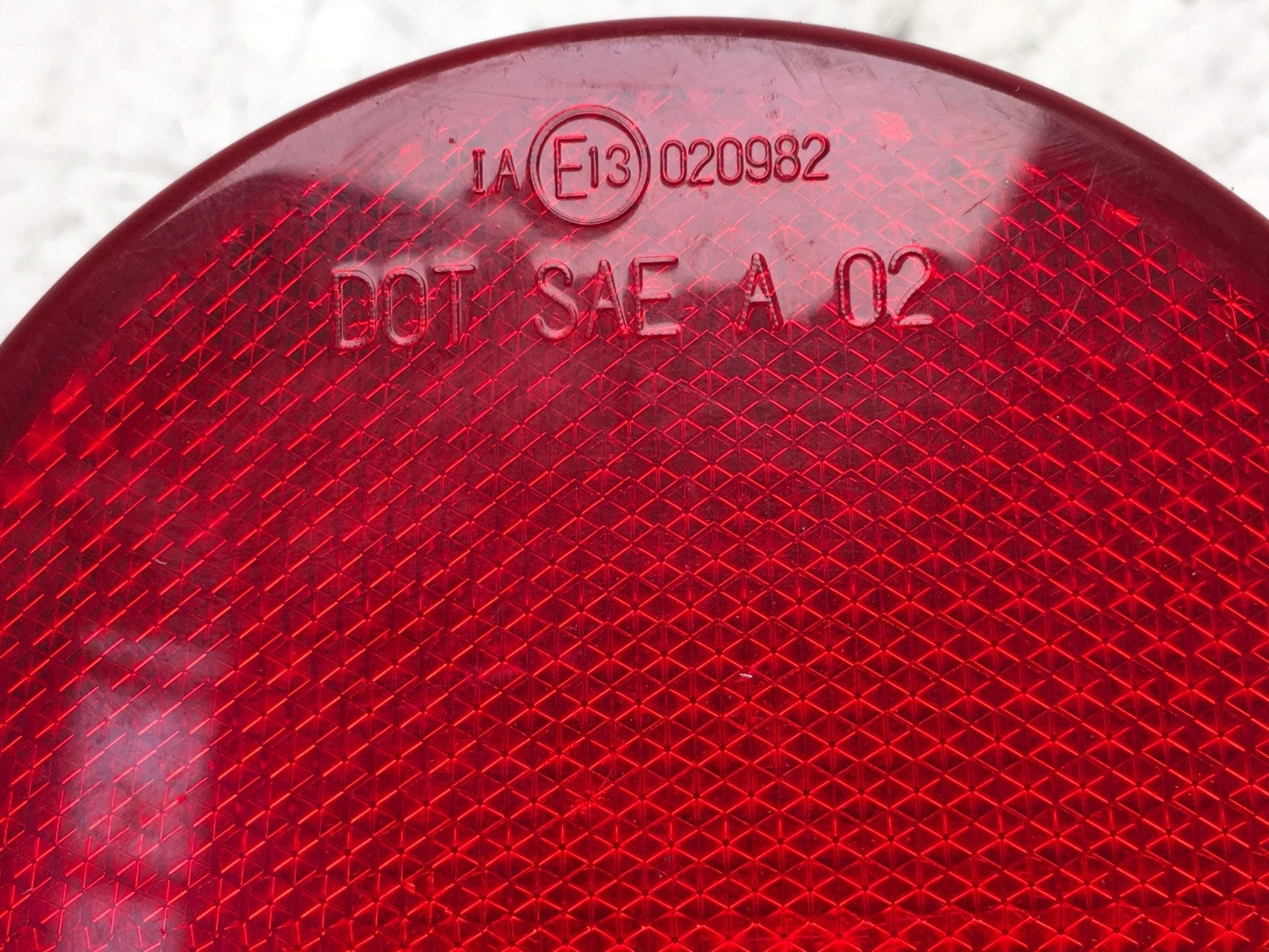 Reflector tra izq Nissan X-Trail T30 Fase 2 - E13020982