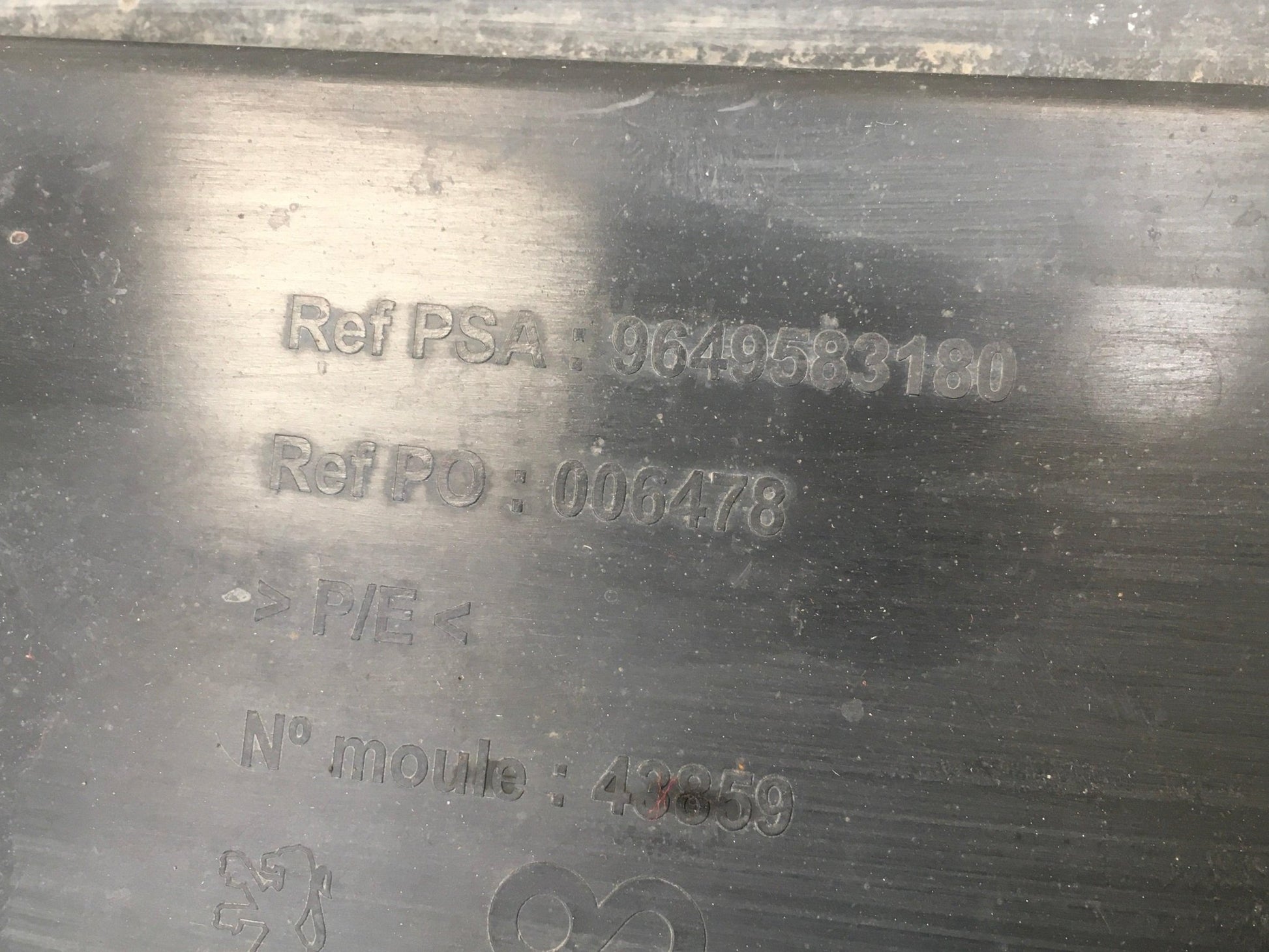 Refuerzo paragolpes delantero Peugeot 207 - 9649583180