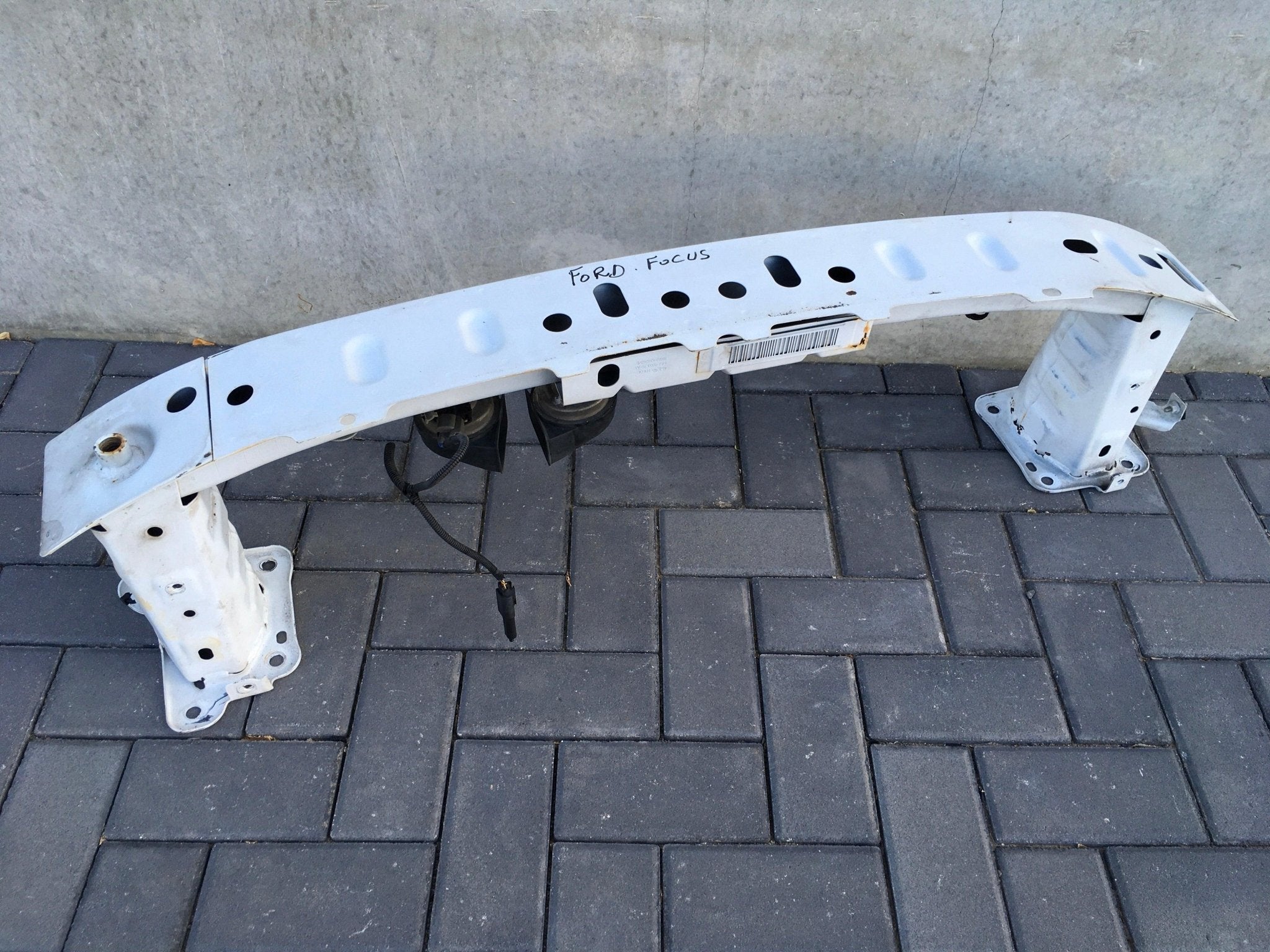 Refuerzo paragolpes Ford 3M51R000K70AA - 3M51R000K70AA