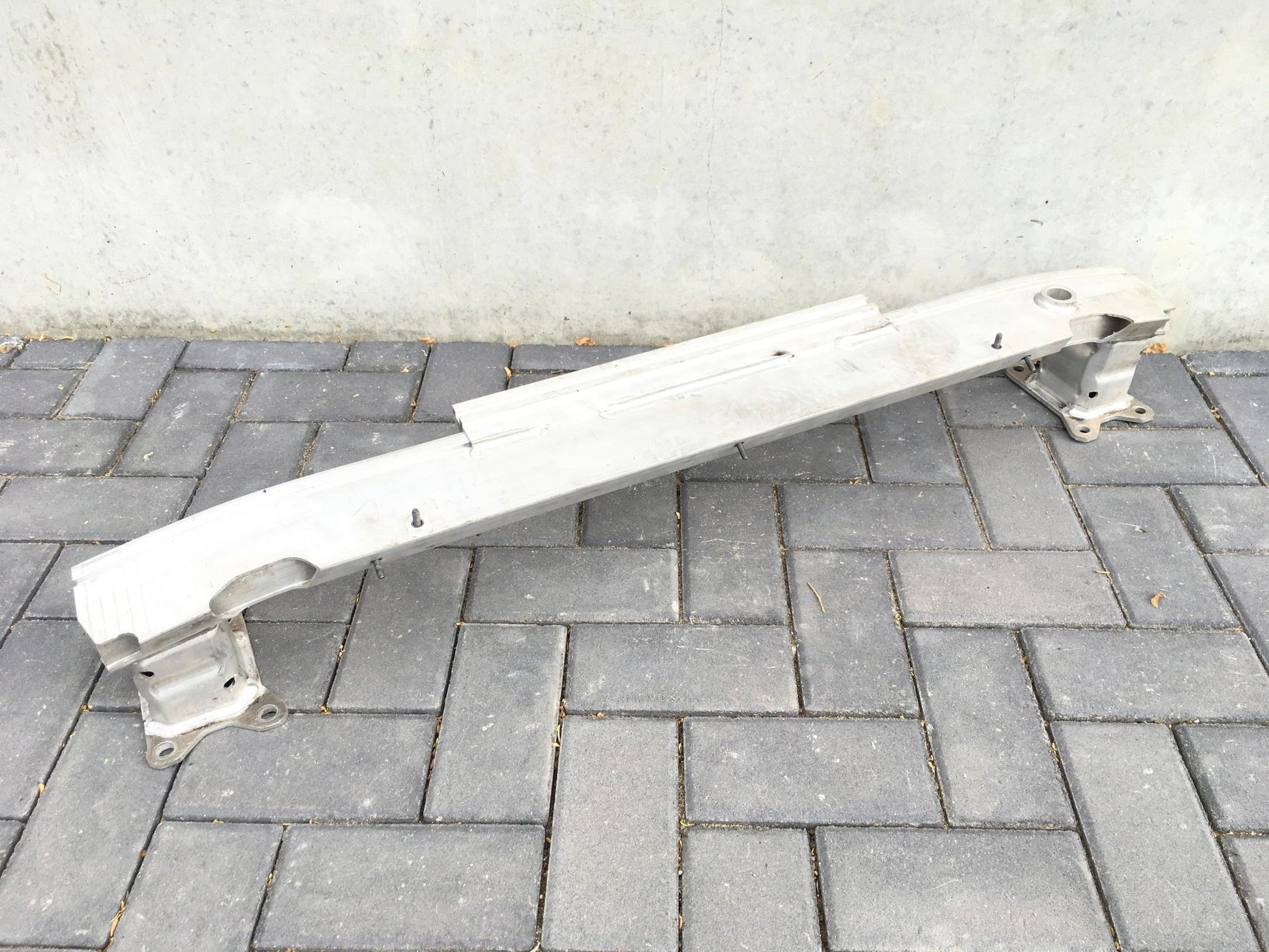 Refuerzo paragolpes trasero Porsche 992 - 992807089