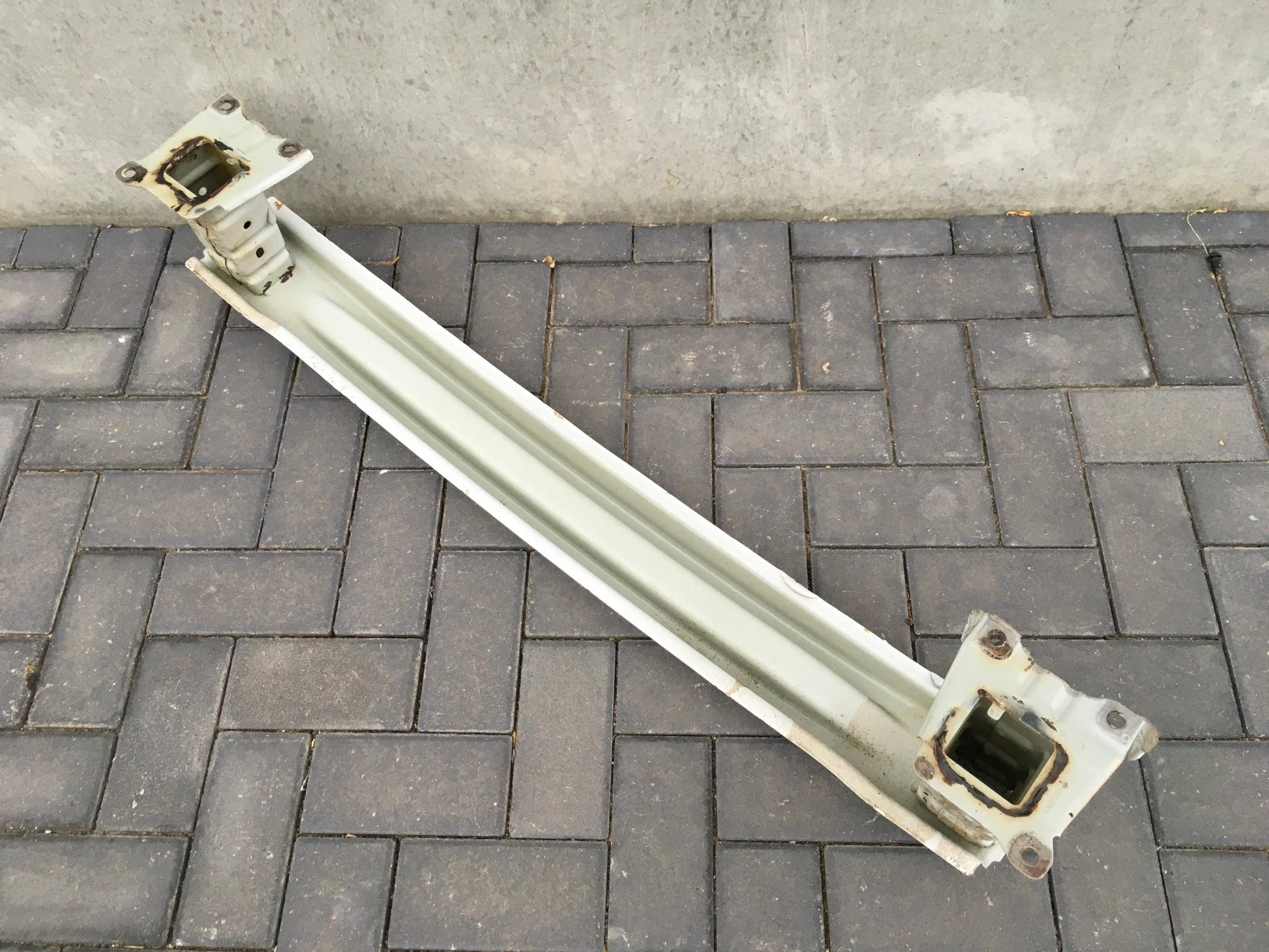 Refuerzo paragolpes trasero Skoda Rapid Spaceback - 5JJ807305