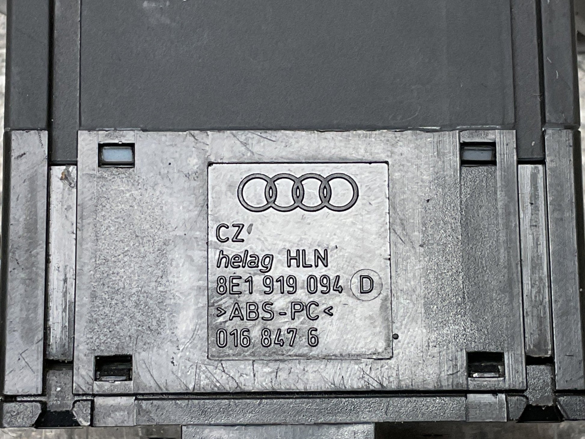 Regulador del nivel faros Audi A4 - Seat Exeo - 8E1919094 _