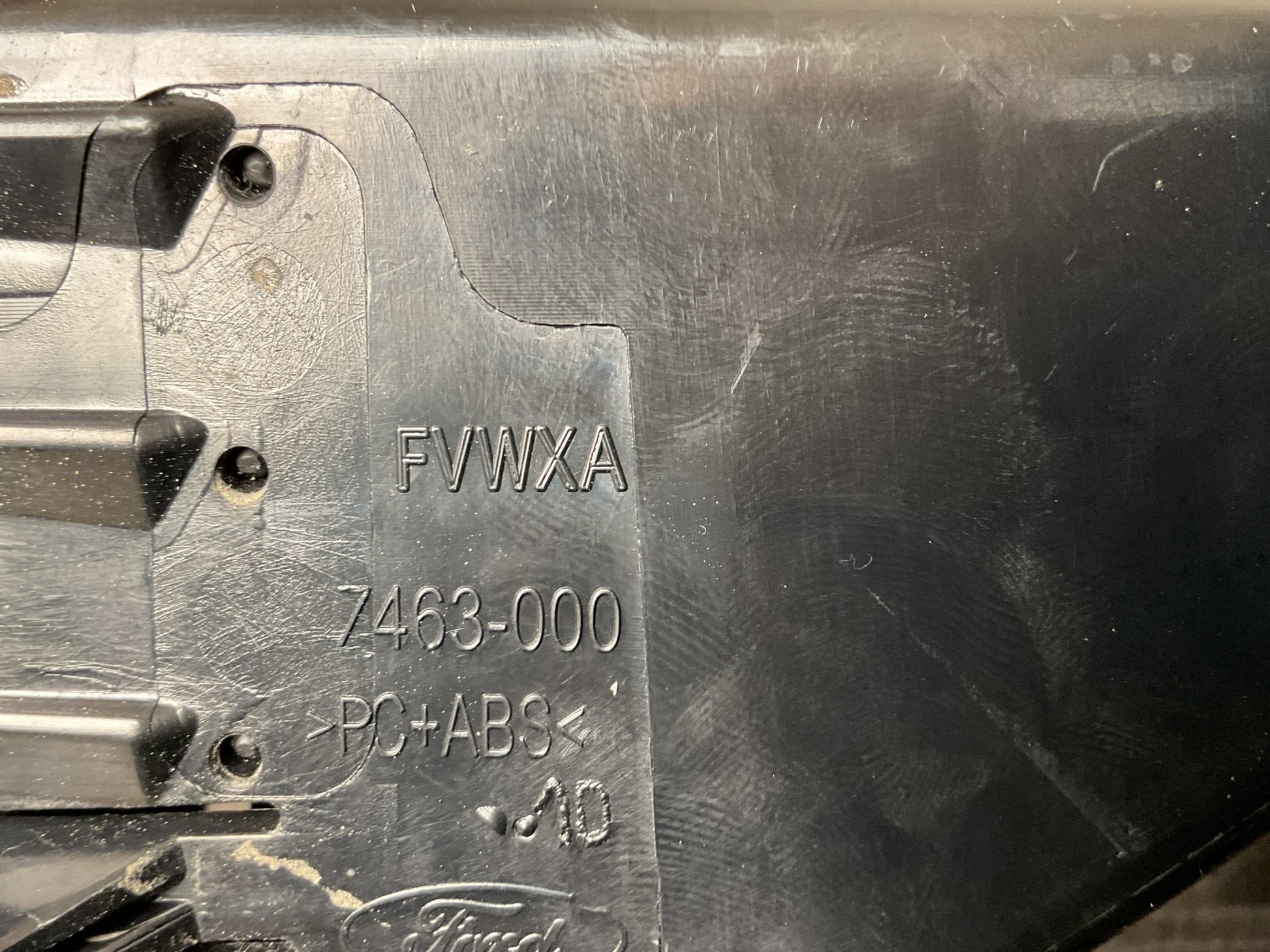 Rejilla Aire izq Ford C - Max 2010 - 2019 - 7463000