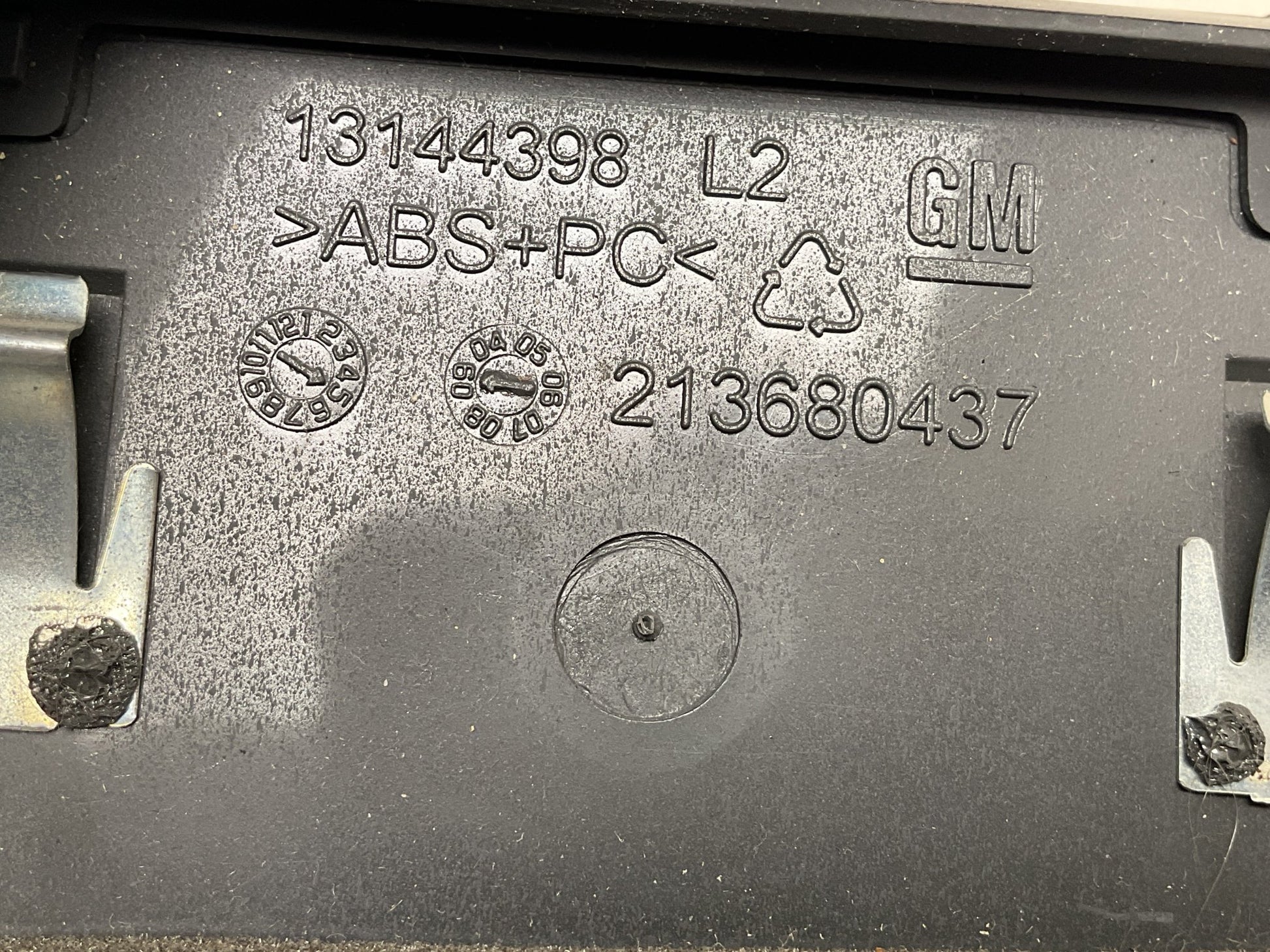 Rejilla aire izq Opel Zafira 2005 - 2014 - 13144398