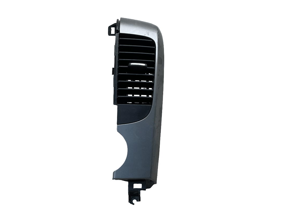 Rejilla aireadora central Kia Carnival 06-14 - X4D97440000