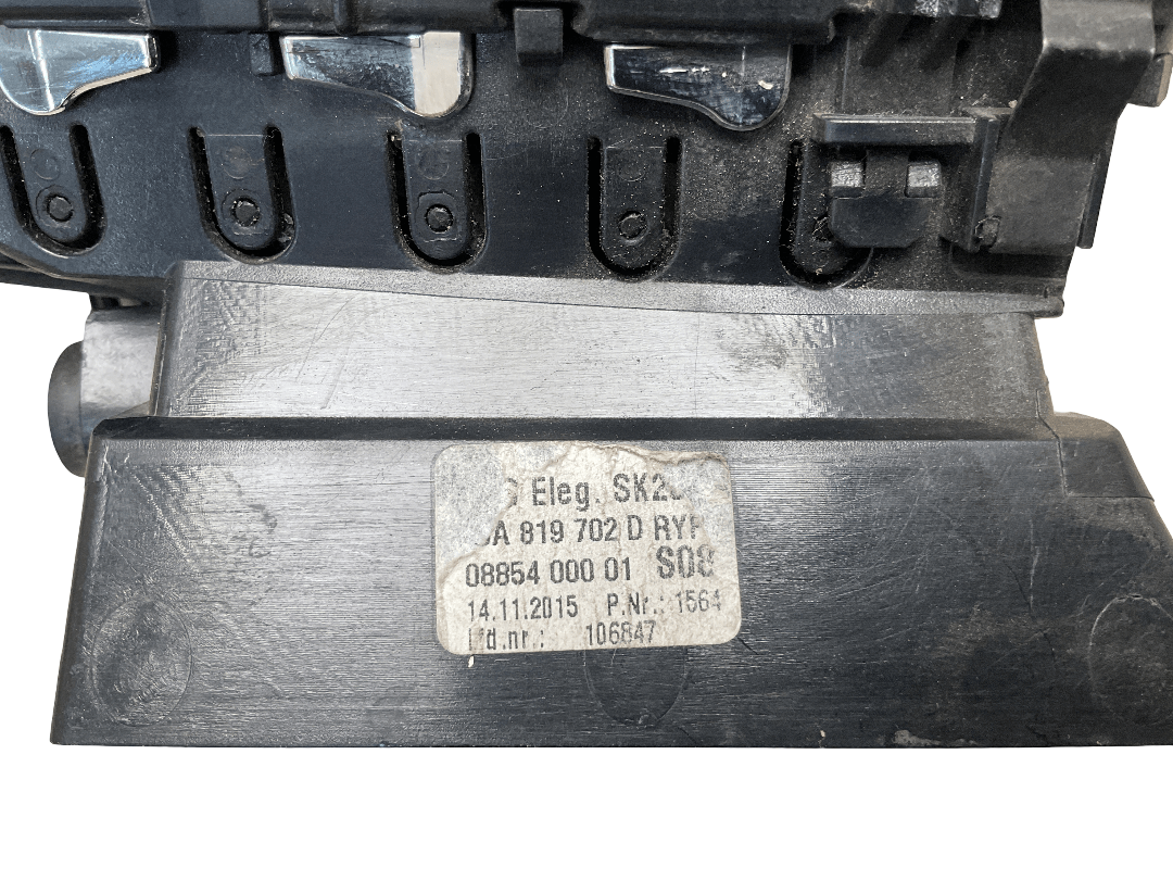 Rejilla aireadora dcha SEAT Toledo IV 12-19 - 5JA819702