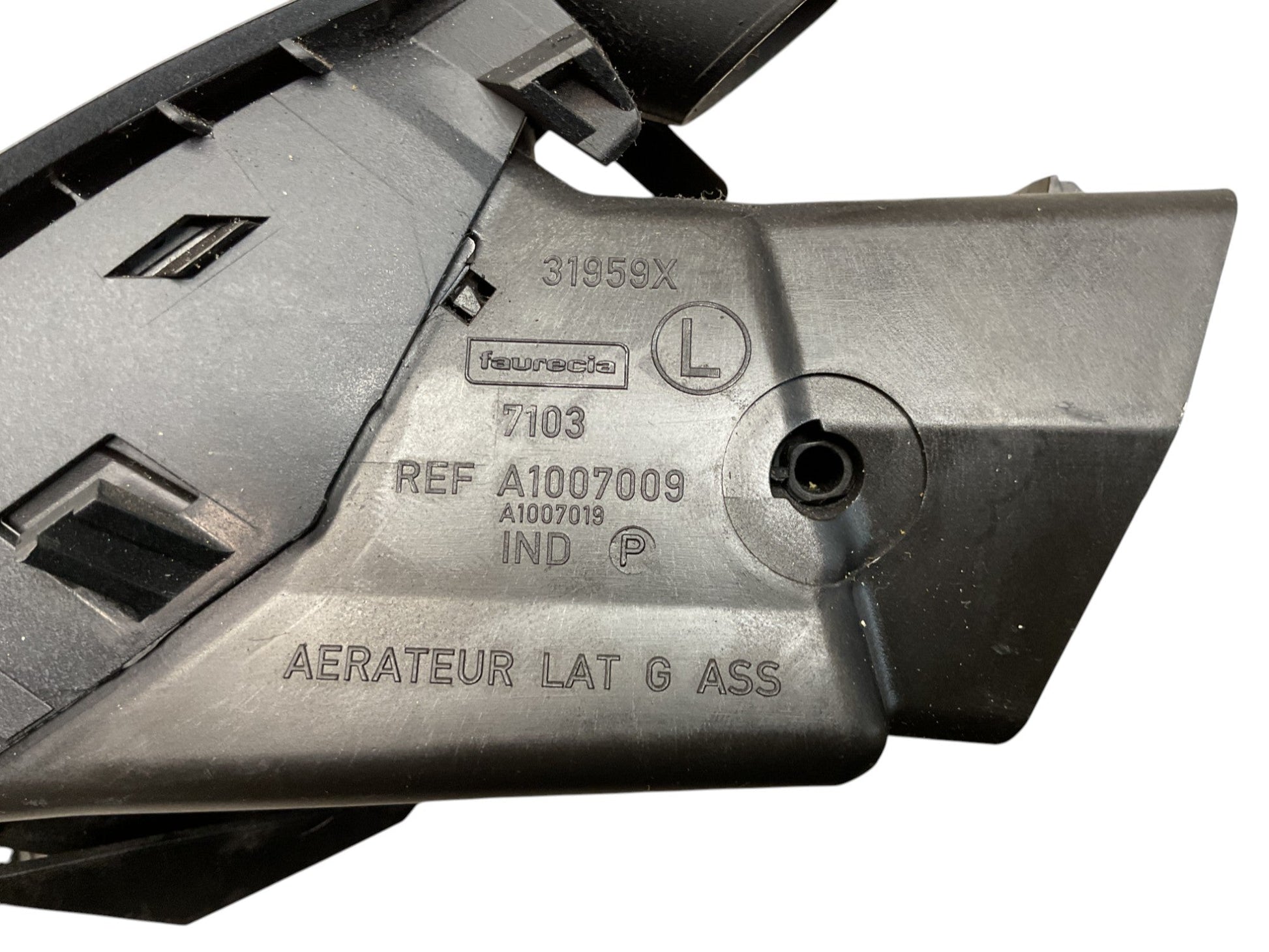 Rejilla aireadora izq Renault 2002 - 2008 - A1007009