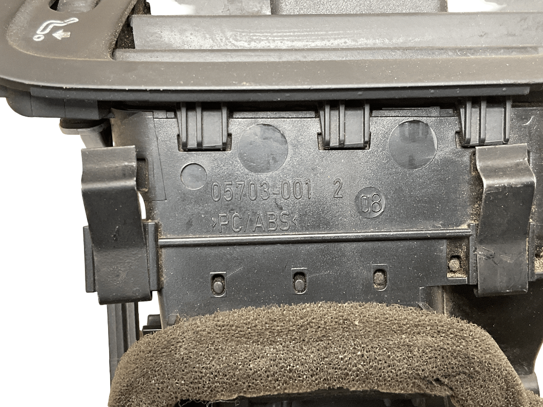 Rejilla aireadora izq VW Passat B6 05-10 - 3C1819701