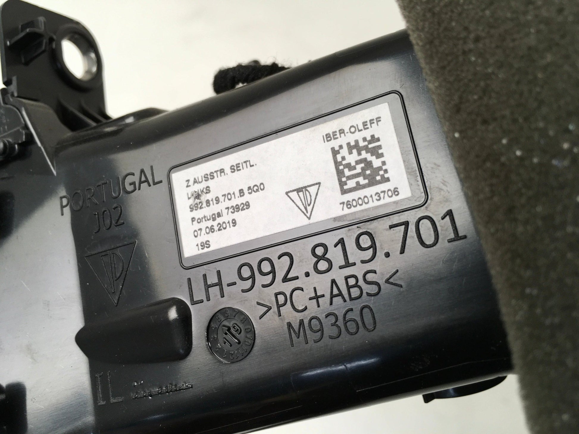 Rejilla Aireadora izquierda Porsche 911 992 - 992819701