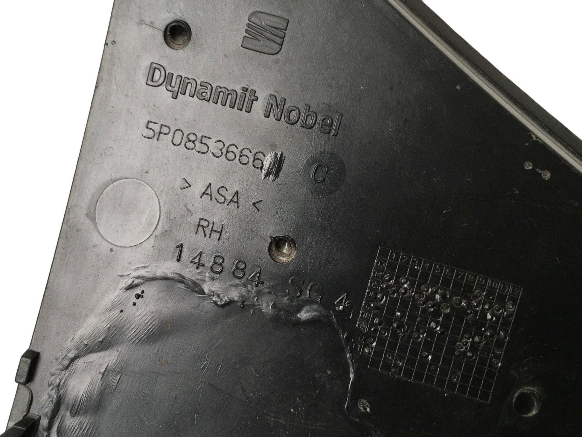 Rejilla antiniebla derecha Seat Altea 5P - 5P0853666