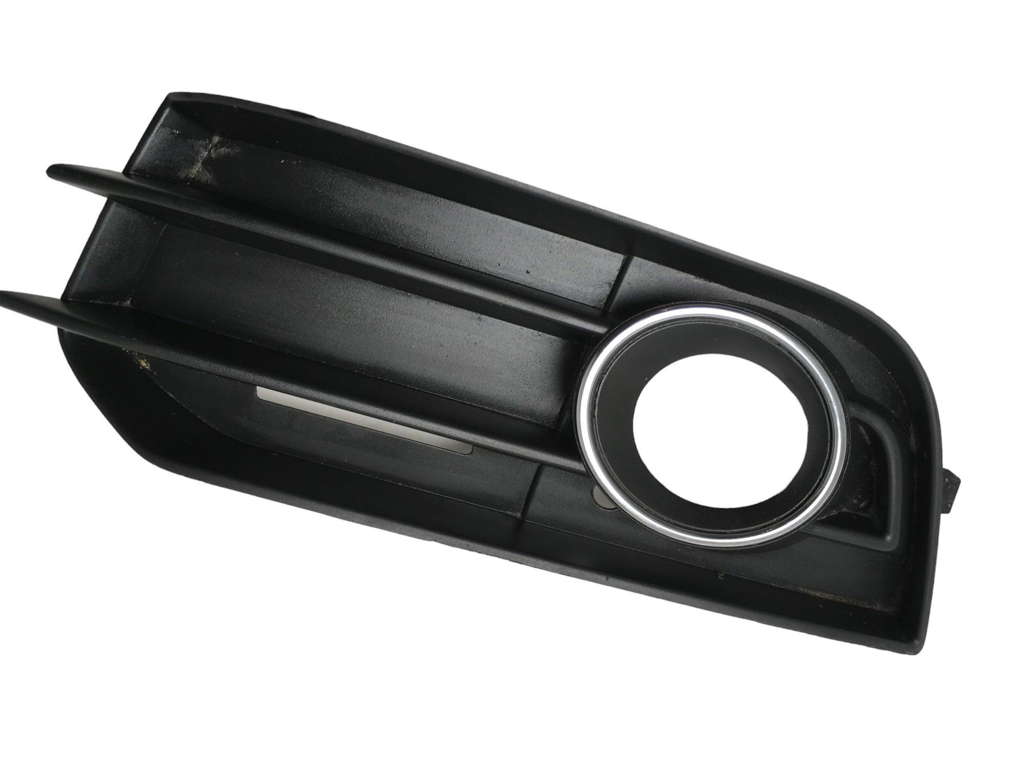 Rejilla antiniebla izquierda Audi A1 8X - 8X0807681A