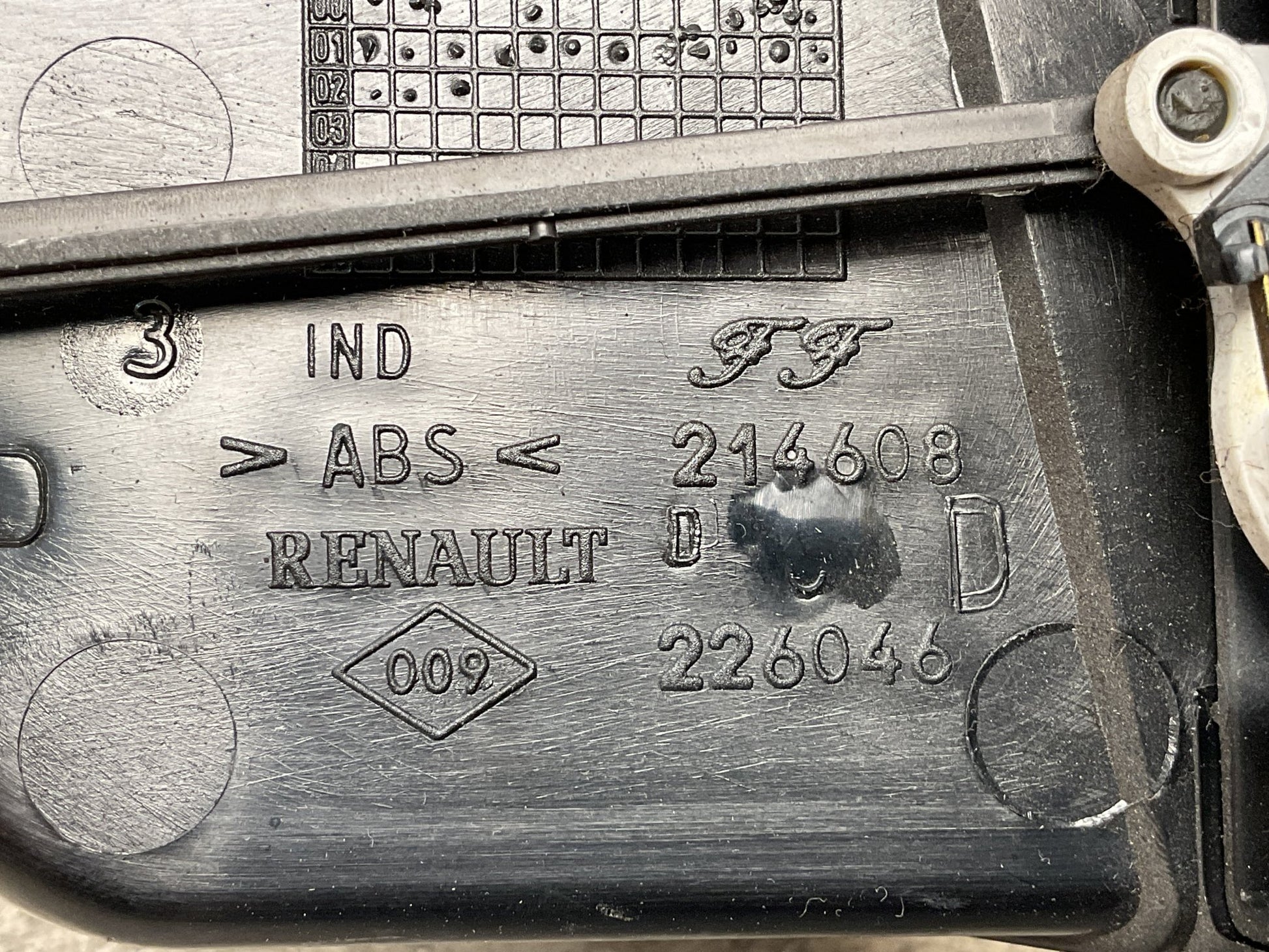 Rejilla Clima Renault Laguna 2000 - 2008 - 214608