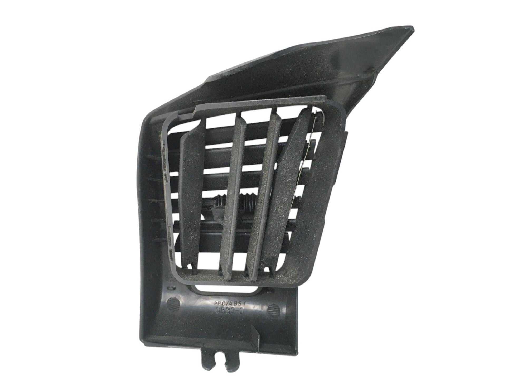 Rejilla dcha Mercedes C208 - 2088300254