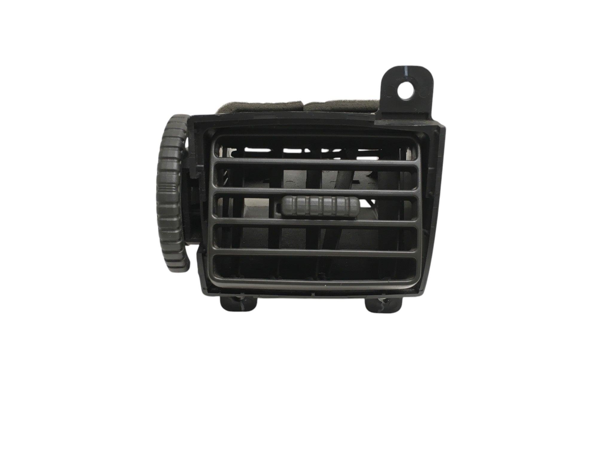 Rejilla dcha Nissan X-Trail T30 - 68760EQ000